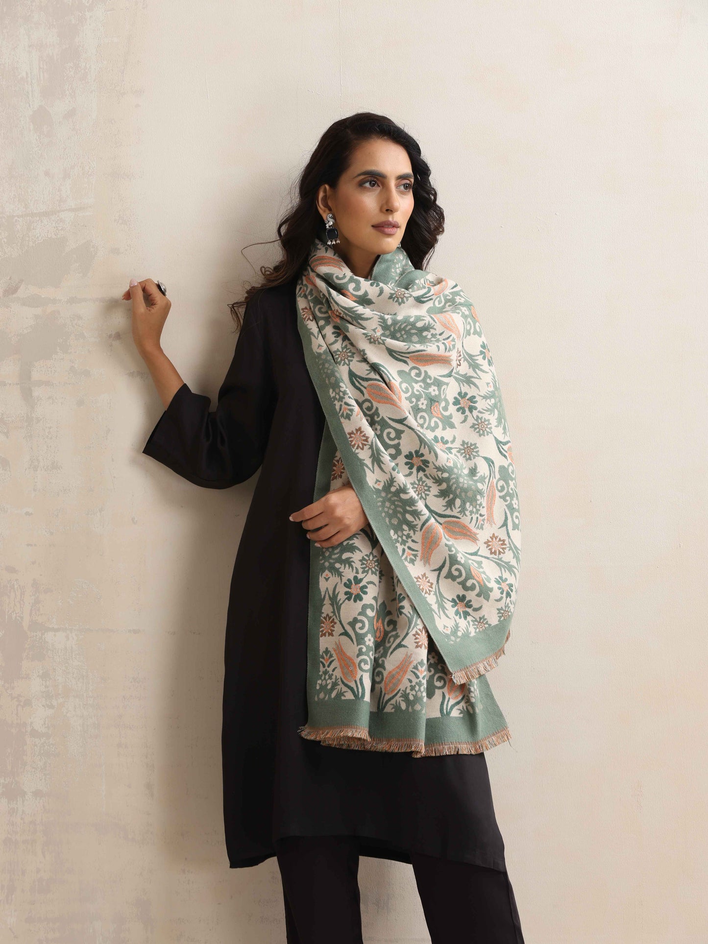 trueBrowns Green Floral Reversible Woollen Stole - Distacart