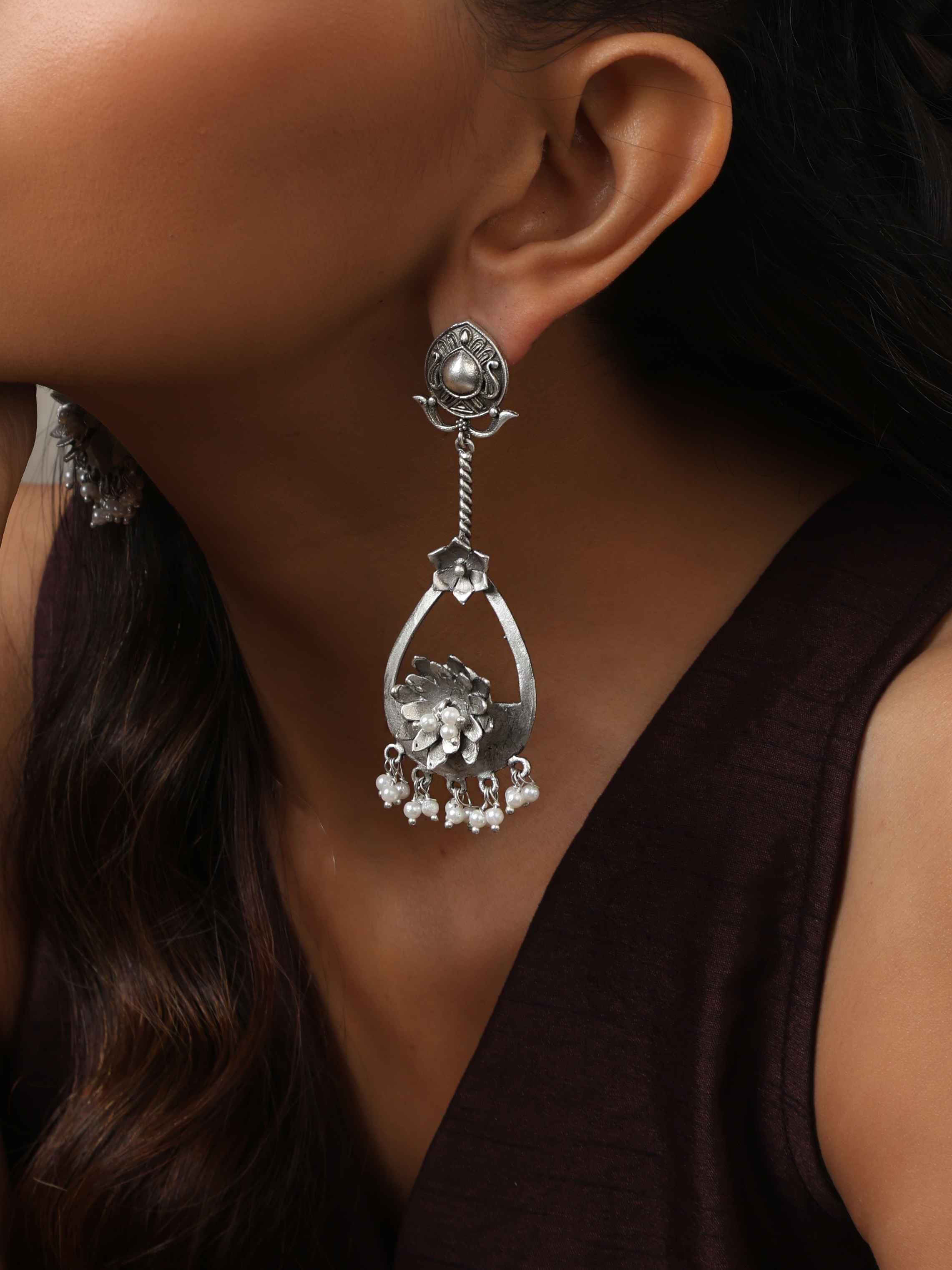 trueBrowns Silver Tone Floral Chandbaali Earrings - Distacart