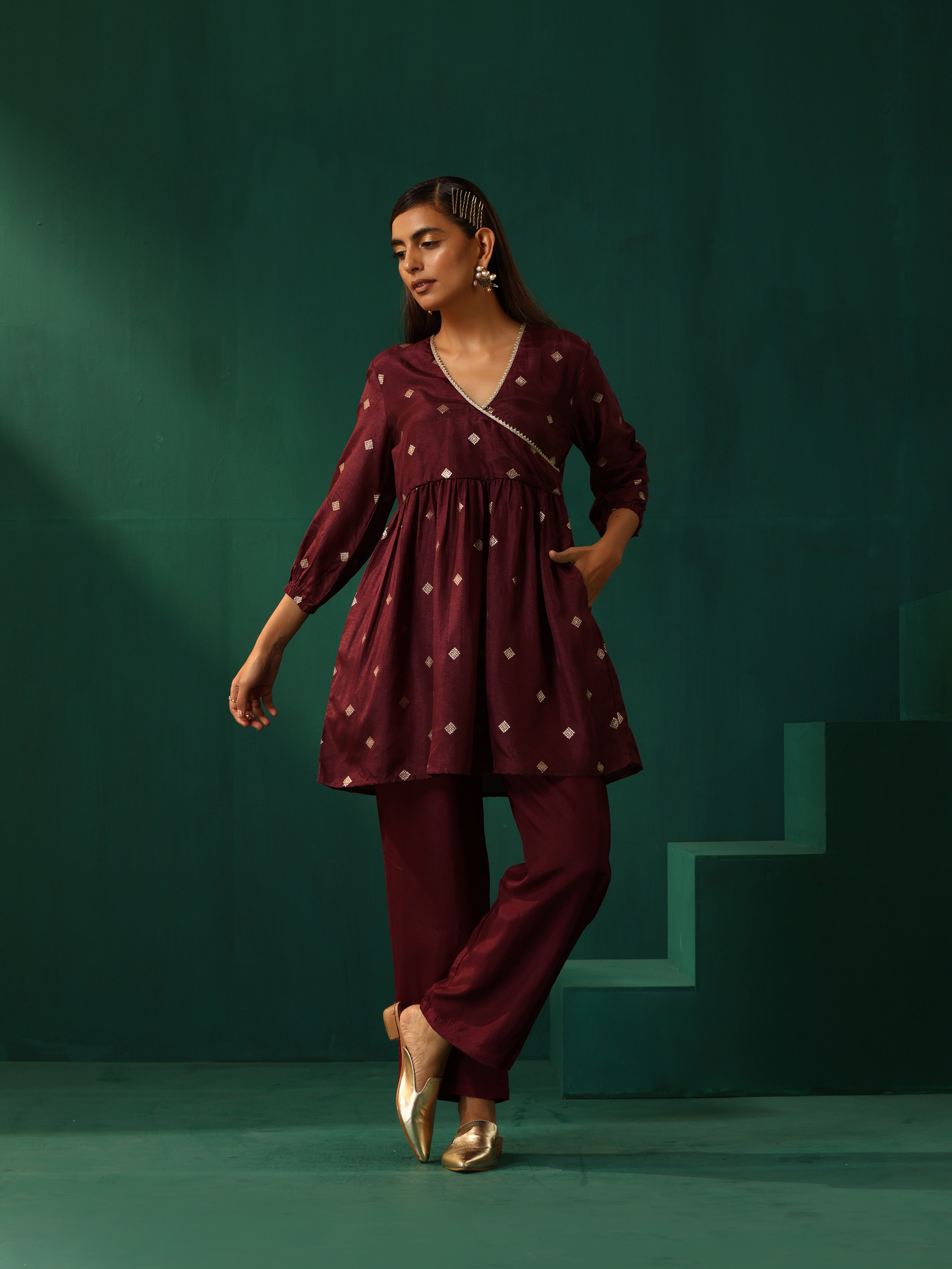 trueBrowns Wine Diamond Viscose Silk Waist Gathered Co-ord Set - Distacart