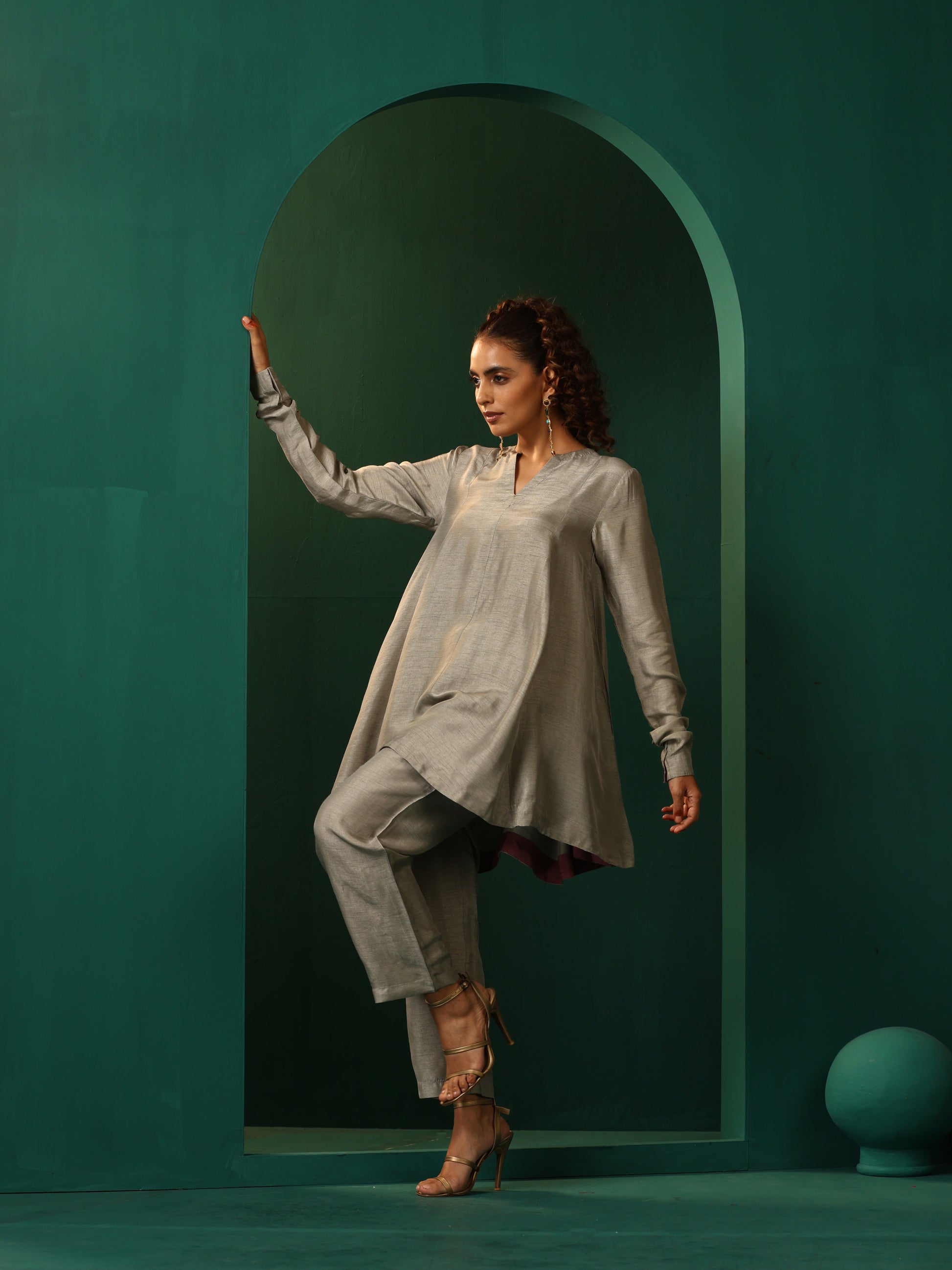 trueBrowns Grey Silk Flared Co-ord Set - Distacart