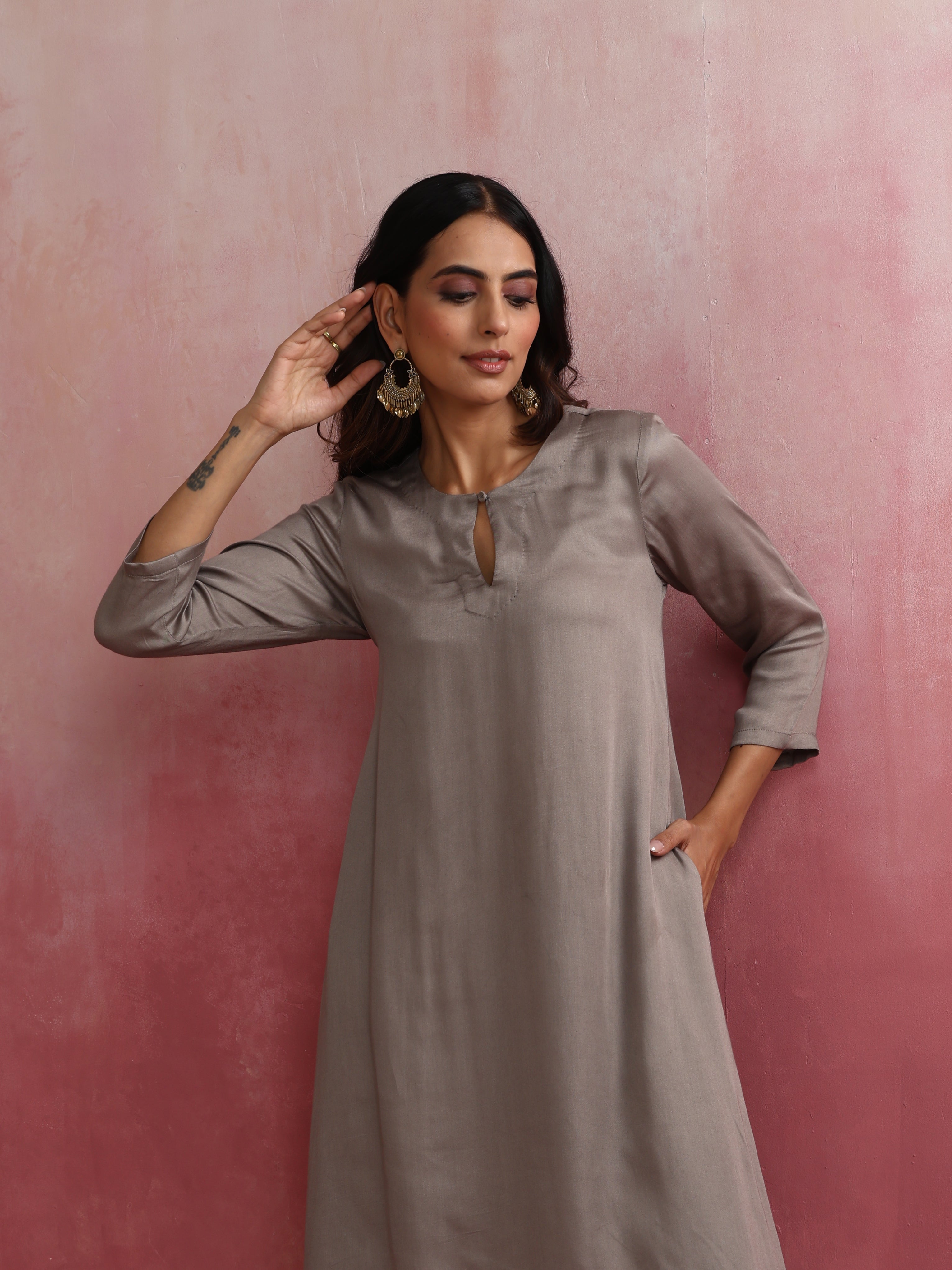 trueBrowns Grey High low Kurta Set