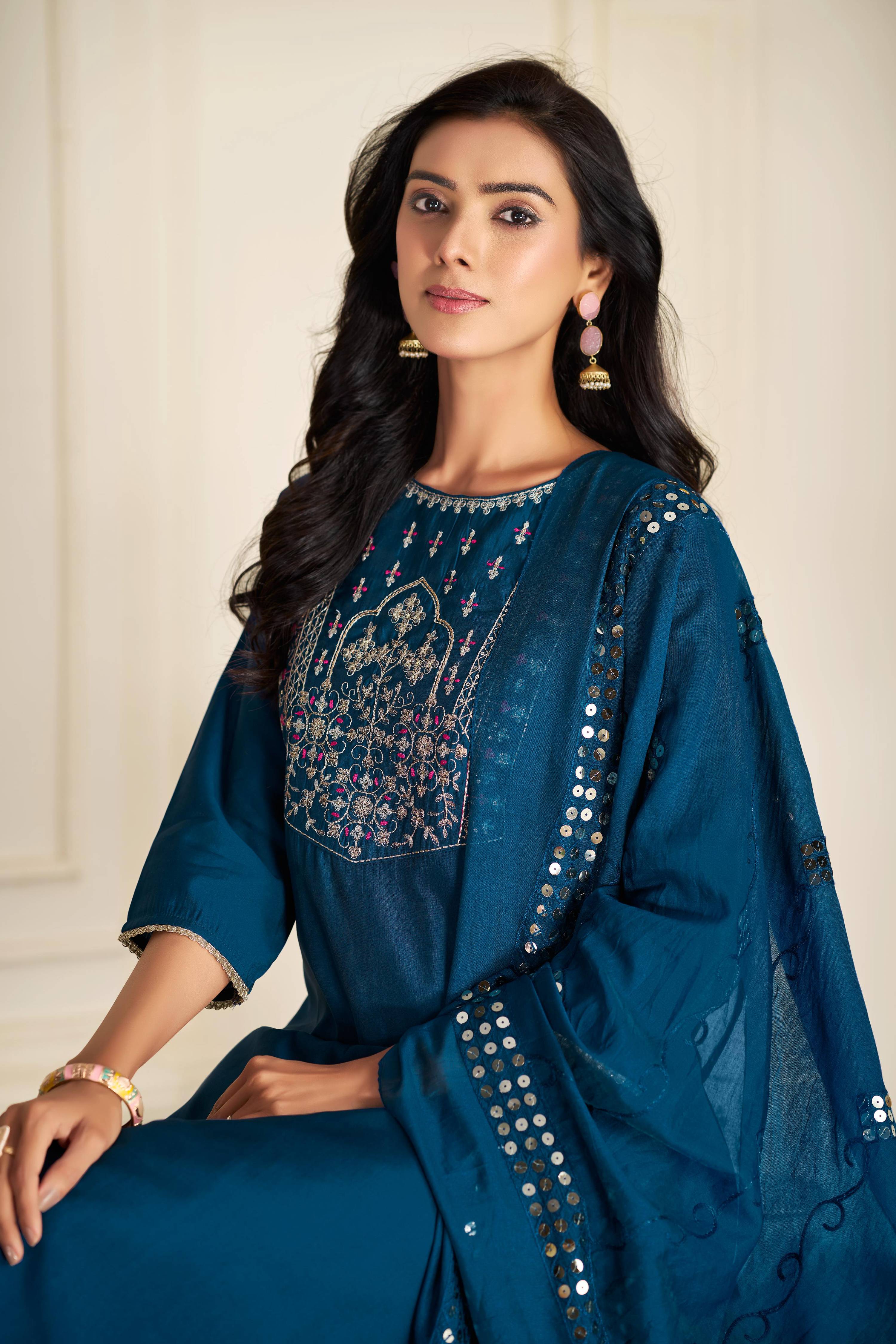 BulBul Prachi Silk Teal Kurta Set with Dupatta