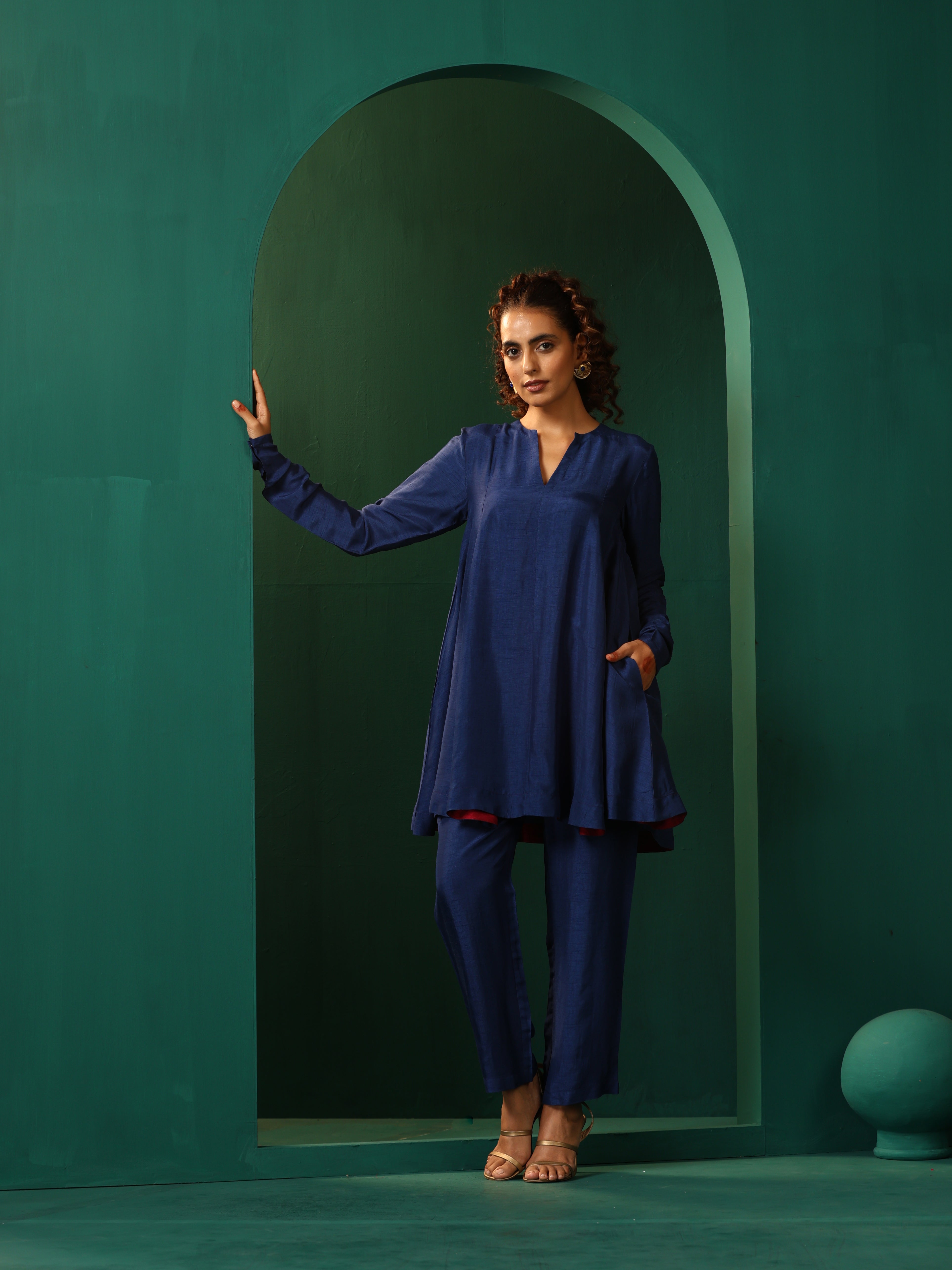 trueBrowns Blue Silk Flared Co-ord Set - Distacart
