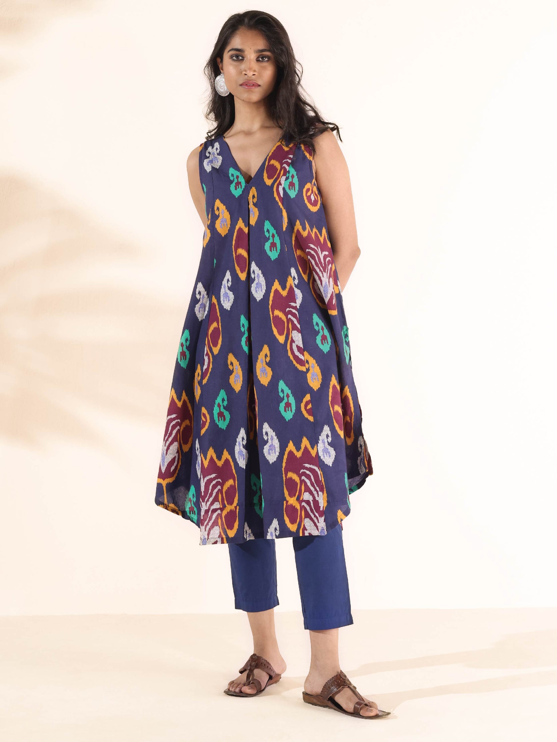 trueBrowns Purple Cotton Ikat Sleeveless Kurta Pant Set - Distacart