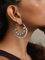Thumbnail for trueBrowns Silver Tone Pearl Hoop Earrings - Distacart