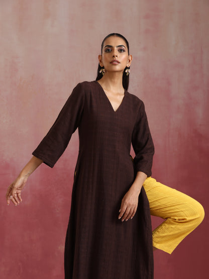 trueBrowns Cola Cotton Dobby Kurta Set - Distacart