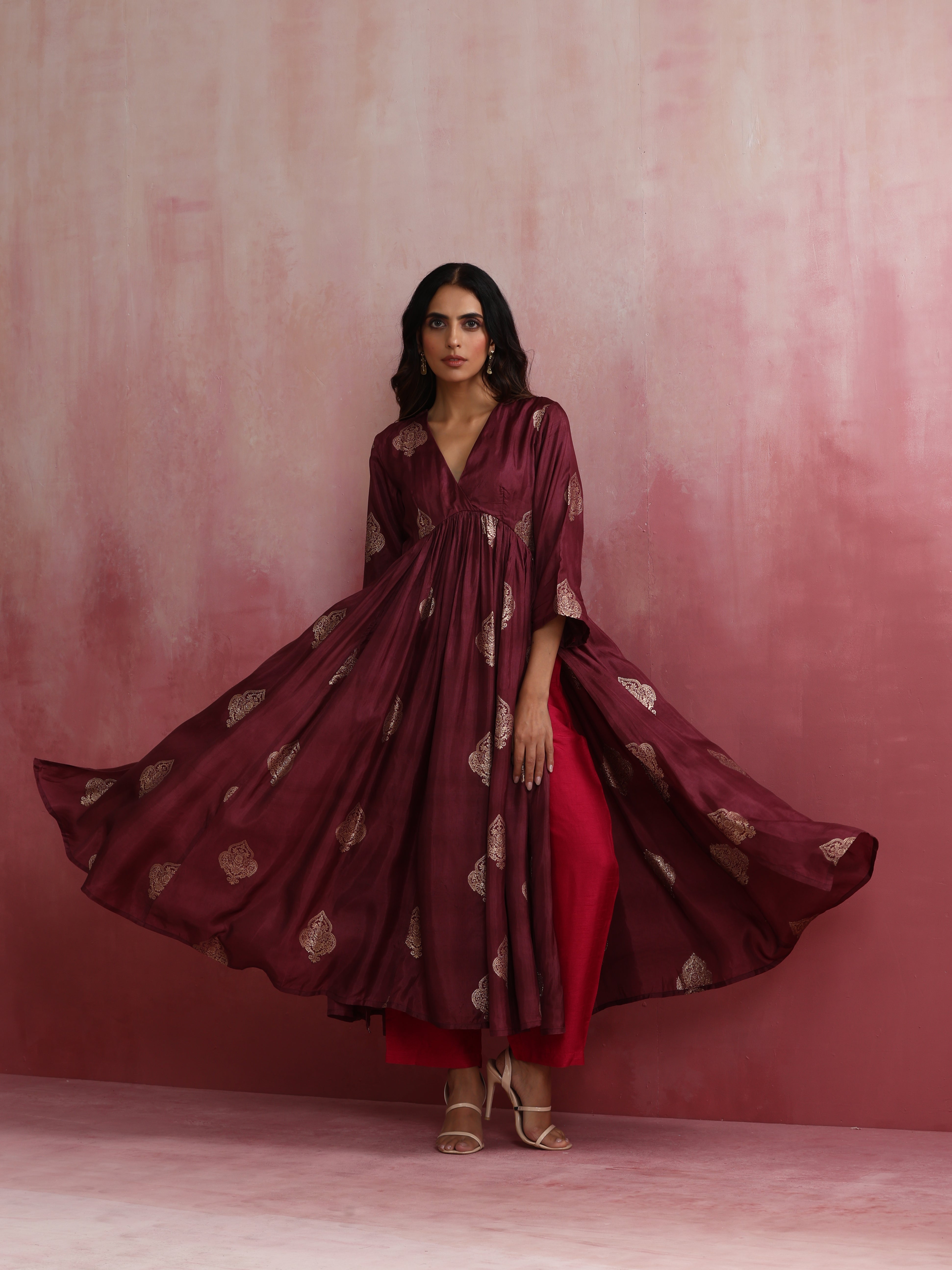 trueBrowns Purple Viscose Silk Kurta Set - Distacart