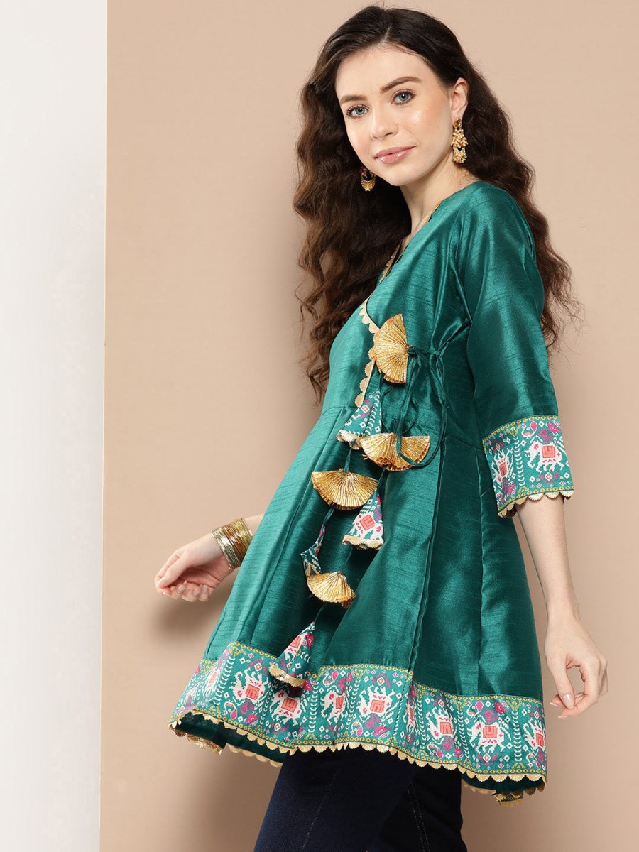 Ahalyaa Embroidered Ethnic Tunic - Distacart