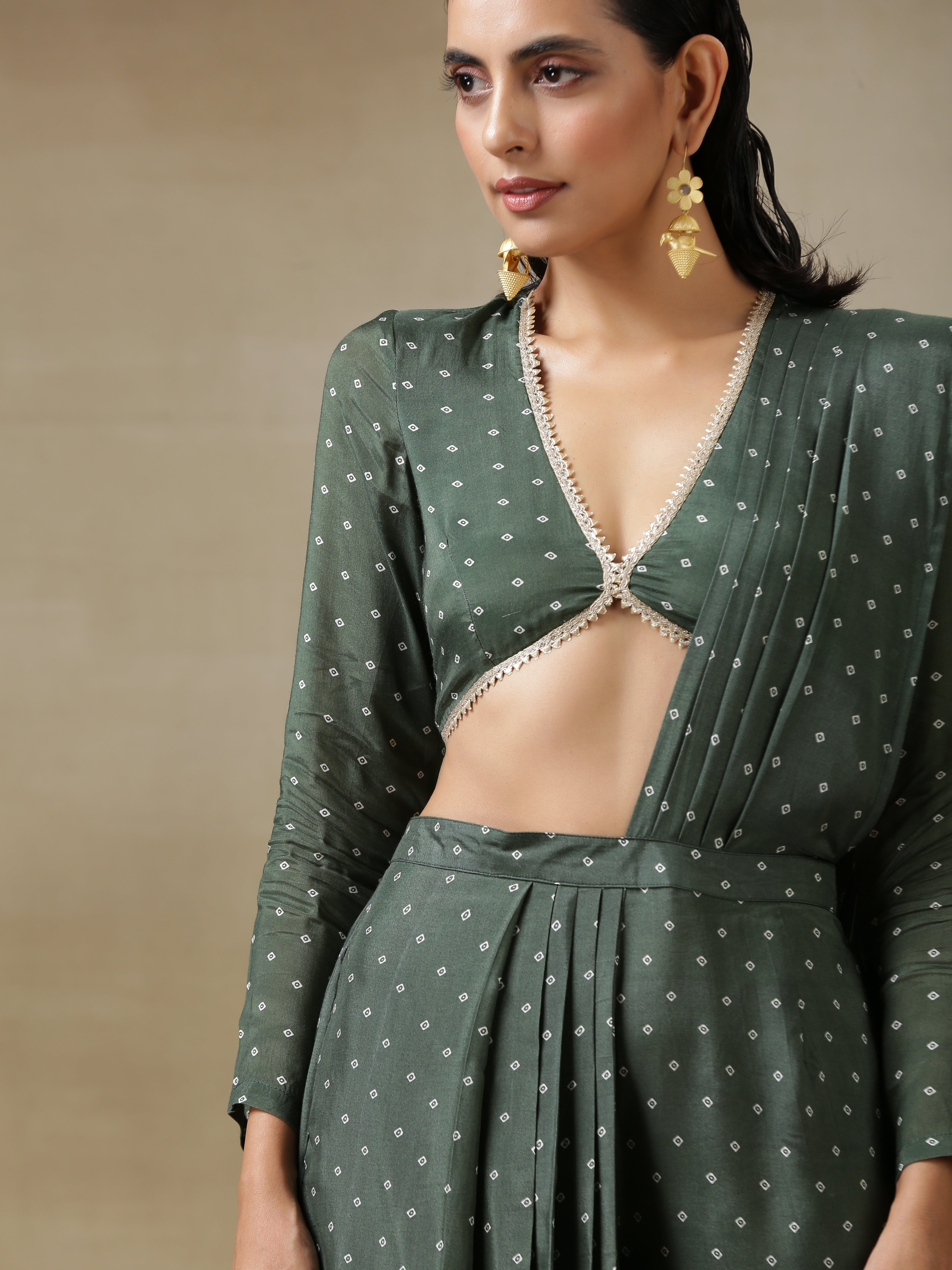 trueBrowns Dark Green Bandhani Printed Silk Full Sleeve Blouse - Distacart