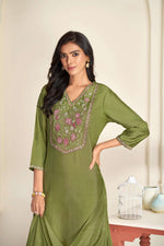 Thumbnail for BulBul Preksha Green & Pink Embroidered Roman Silk Salwar Suit