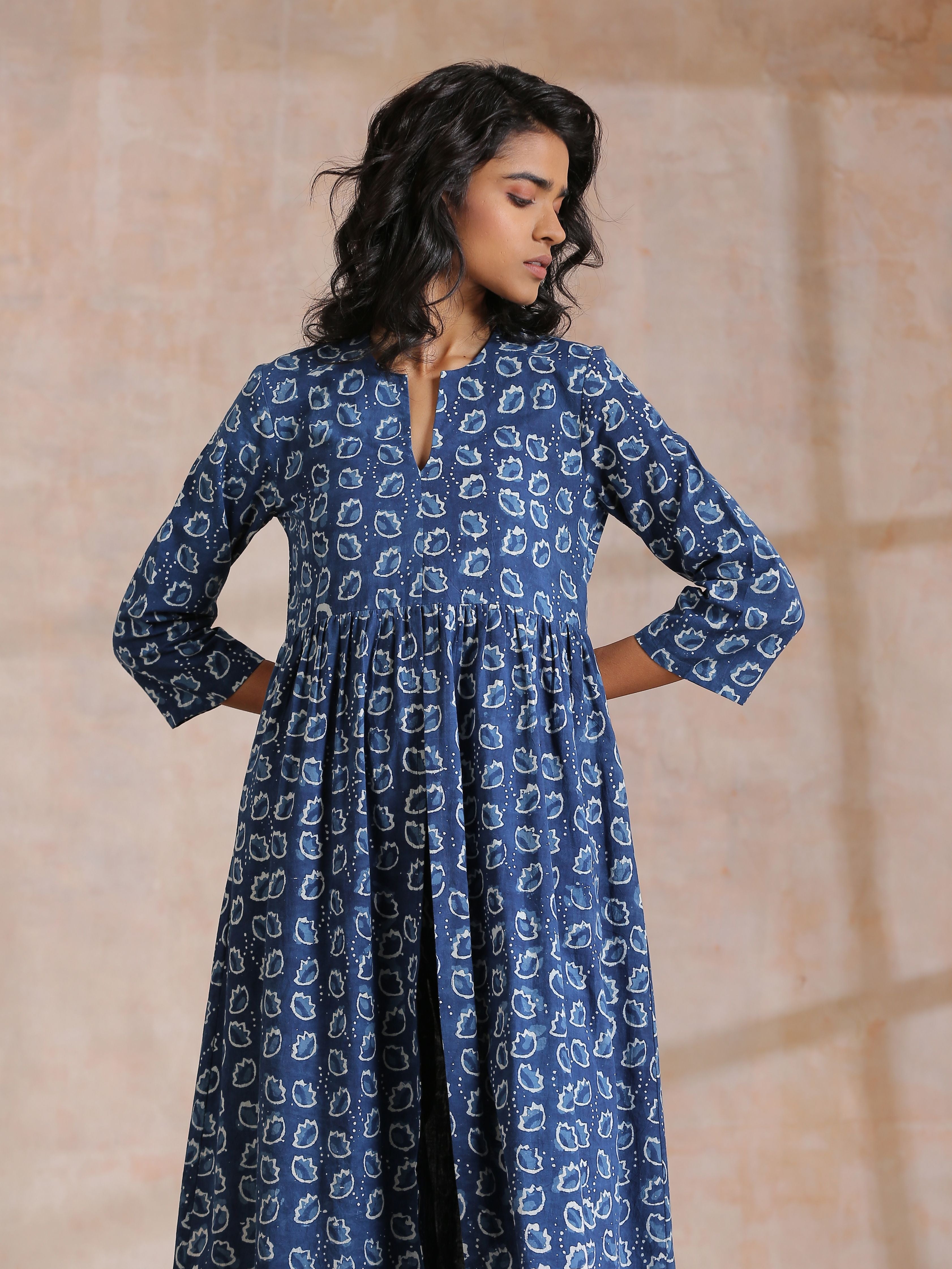 trueBrowns Indigo Dabu Floral Print Cotton Kurta Pant Set - Distacart