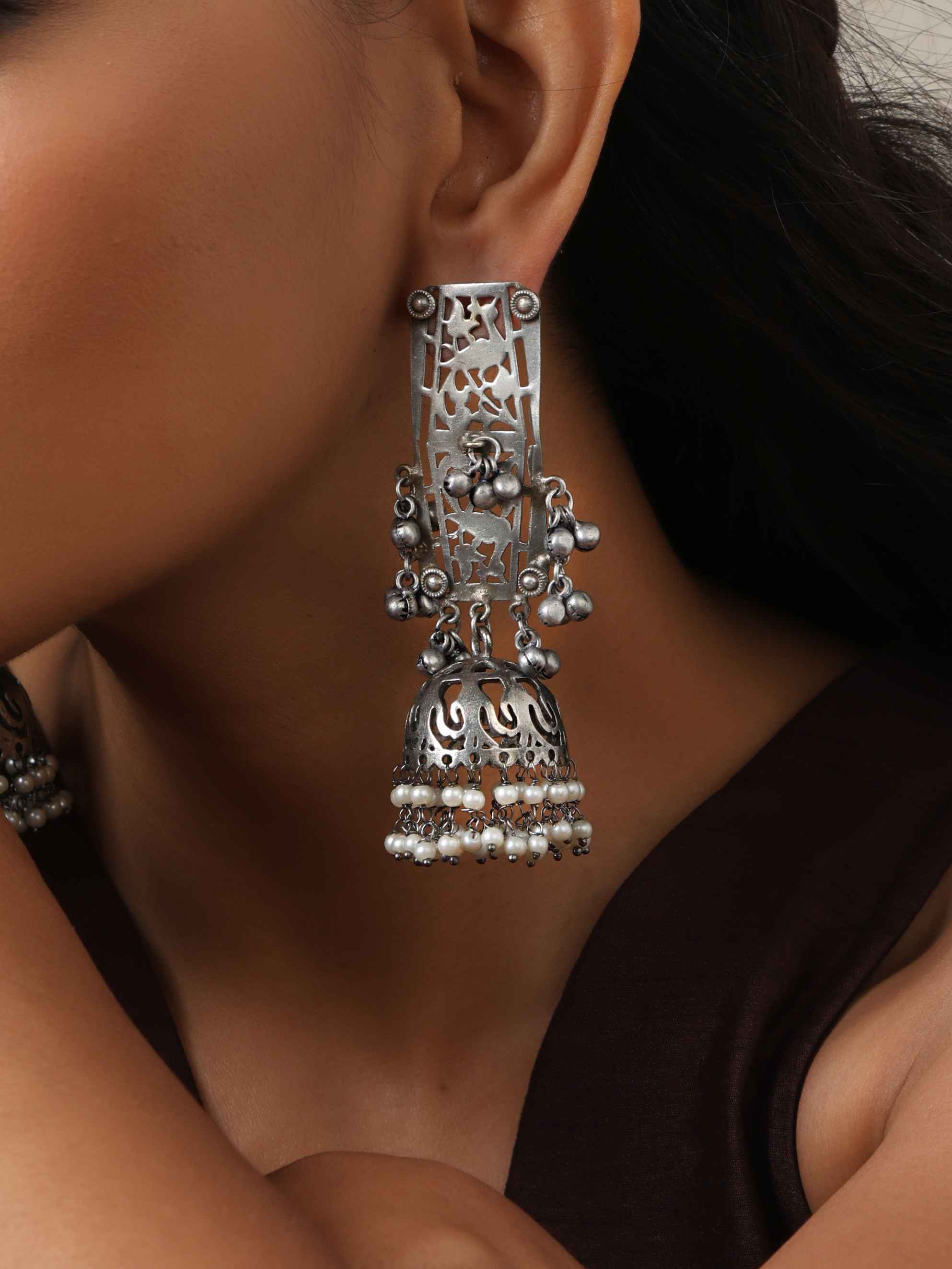 trueBrowns Silver Tone Floral Jhumka Earrings - Distacart