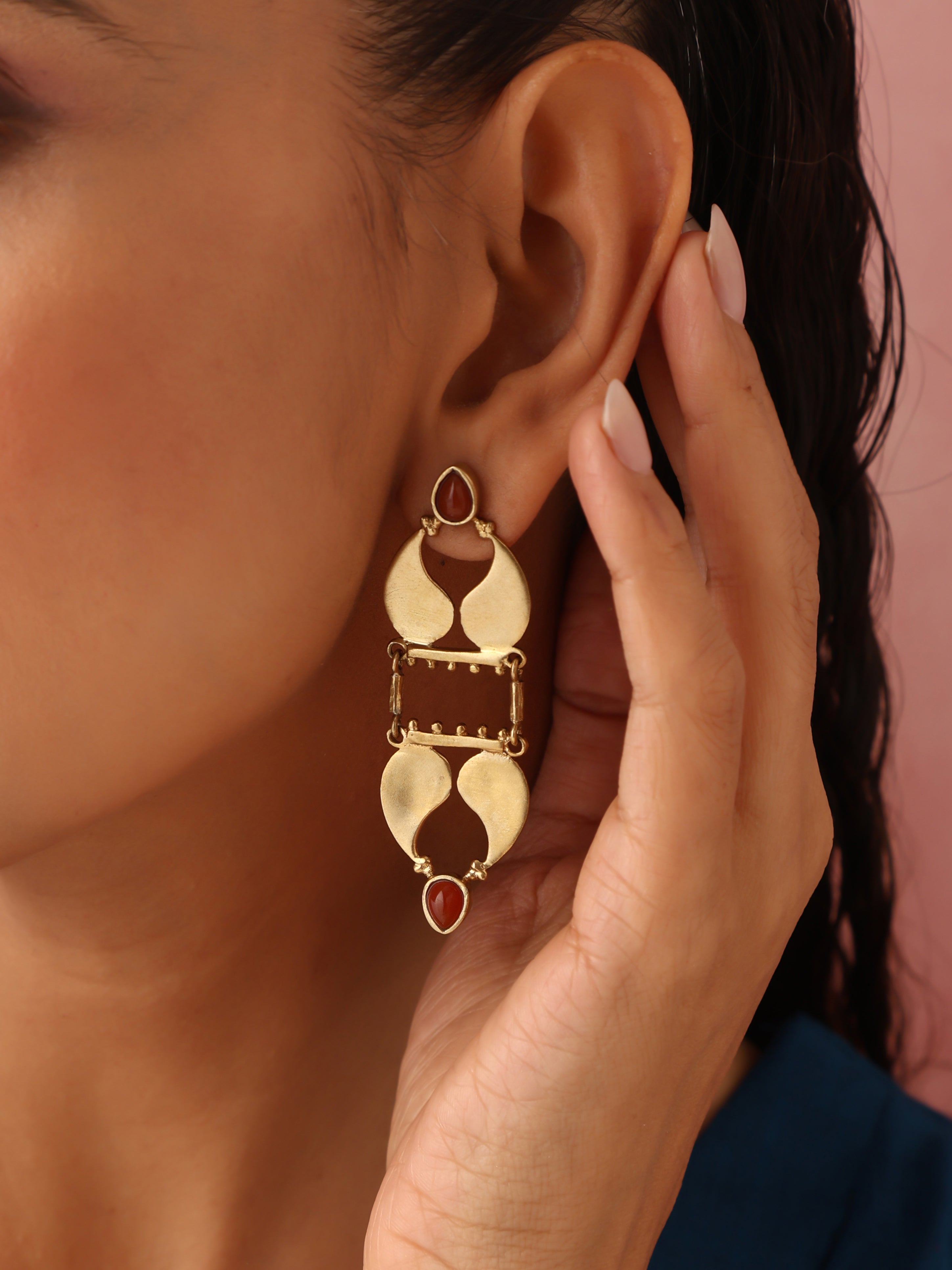trueBrowns Brass Red Stone Paisley Earrings - Distacart