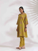 Thumbnail for trueBrowns Green Cotton Print Kimono Sleeves Kurta Co-ord Set