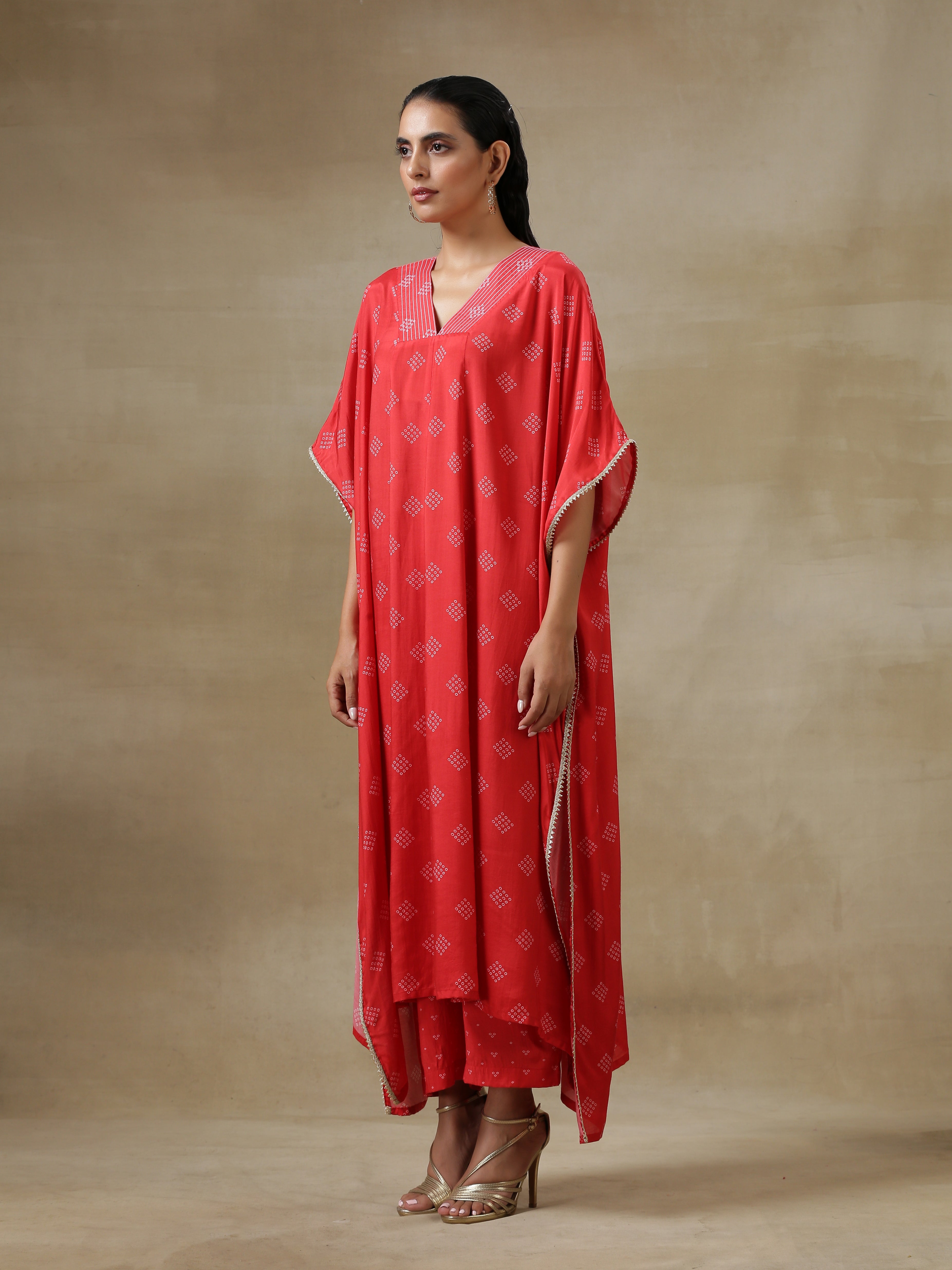trueBrowns Red Bandhani Printed Silk Panel Kaftan Kurta Pant Set - Distacart