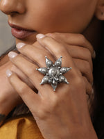 Thumbnail for trueBrowns Silver Tone Floral Ring - Distacart