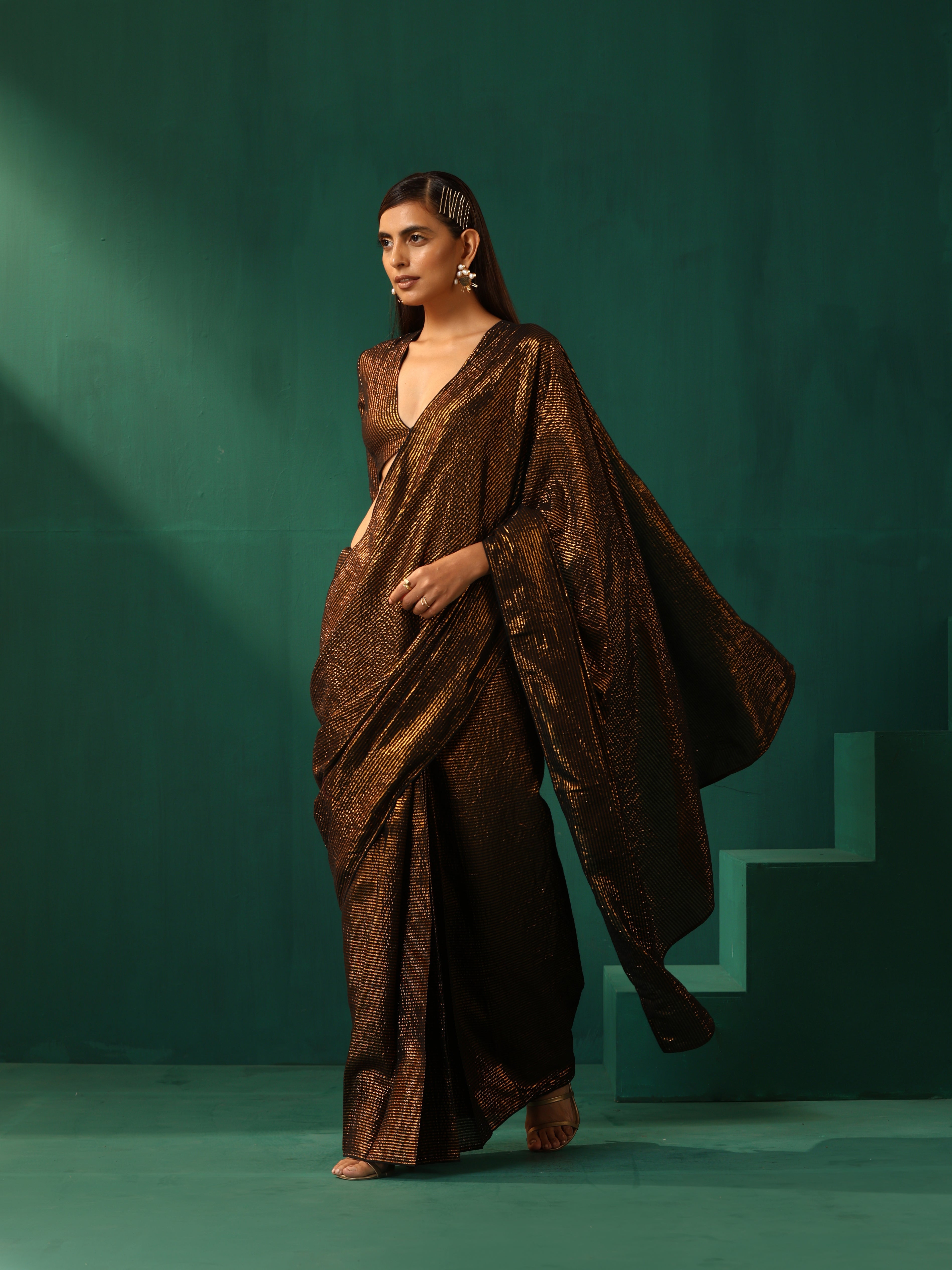 trueBrowns Black Cotton Gold Lurex Striped Ready to Wear Saree - Distacart