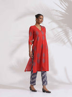 Thumbnail for trueBrowns Red Cotton Print Kurta Set