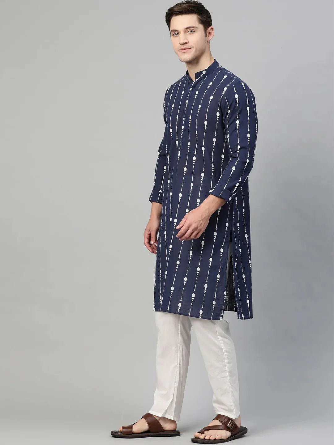 Fabmade Men Printed Straight Kurta With Pyjama