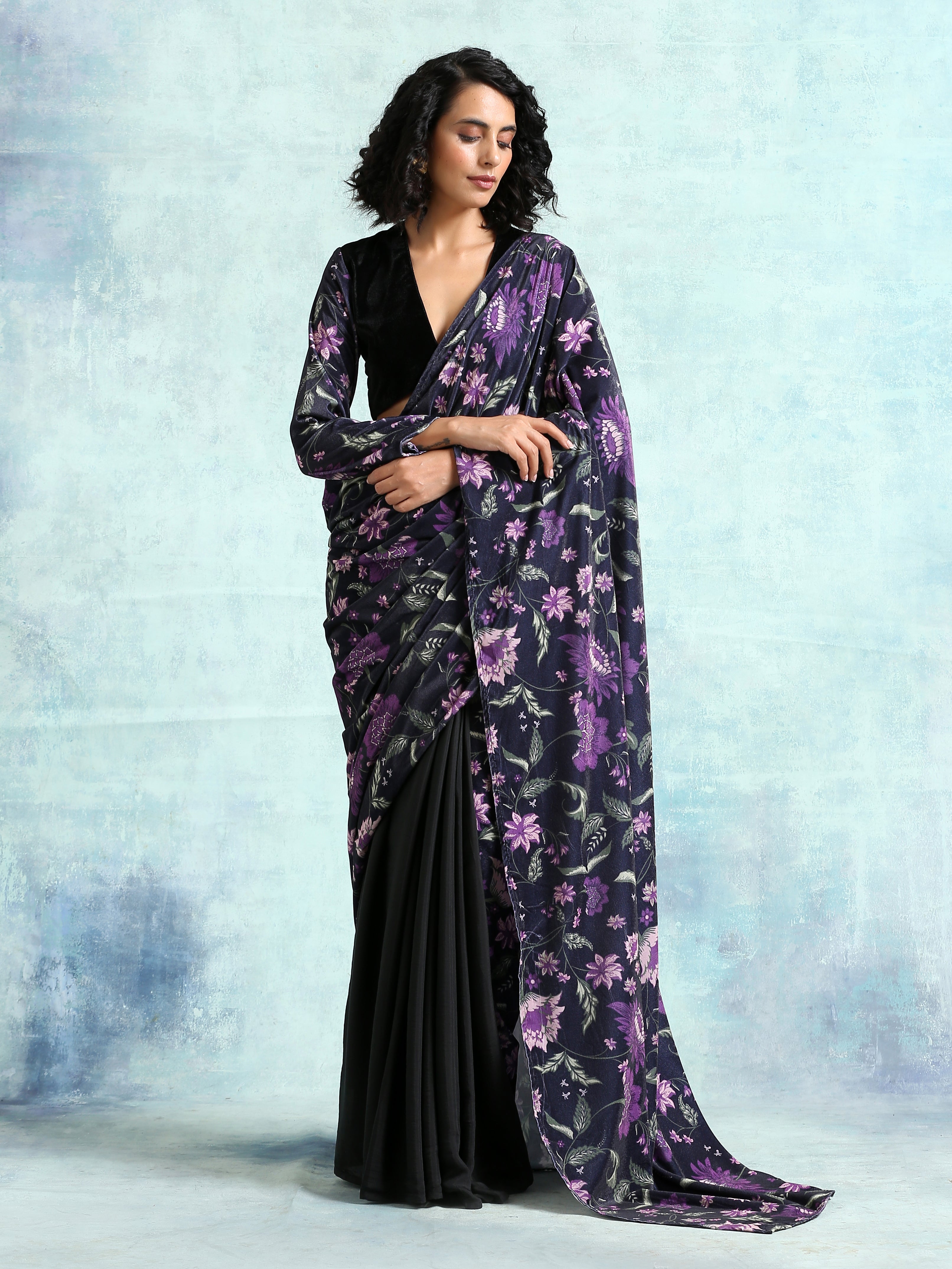 trueBrowns Black Printed Velvet Ready to Wear Saree - Distacart
