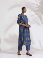 Thumbnail for trueBrowns Blue Cotton Print Pleated Kurta Set