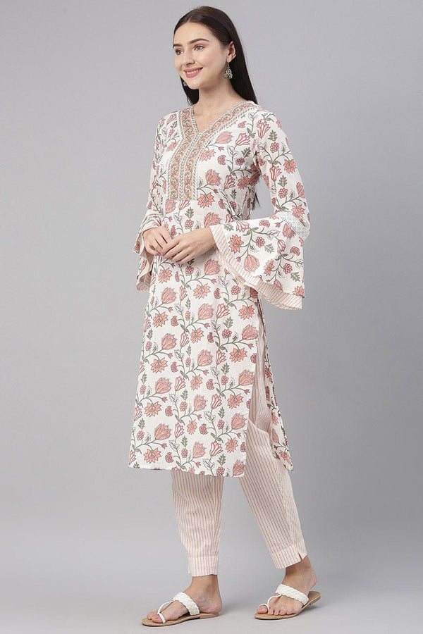 Ahika White Cotton Floral Printed Straight Suit Set vkskd1123