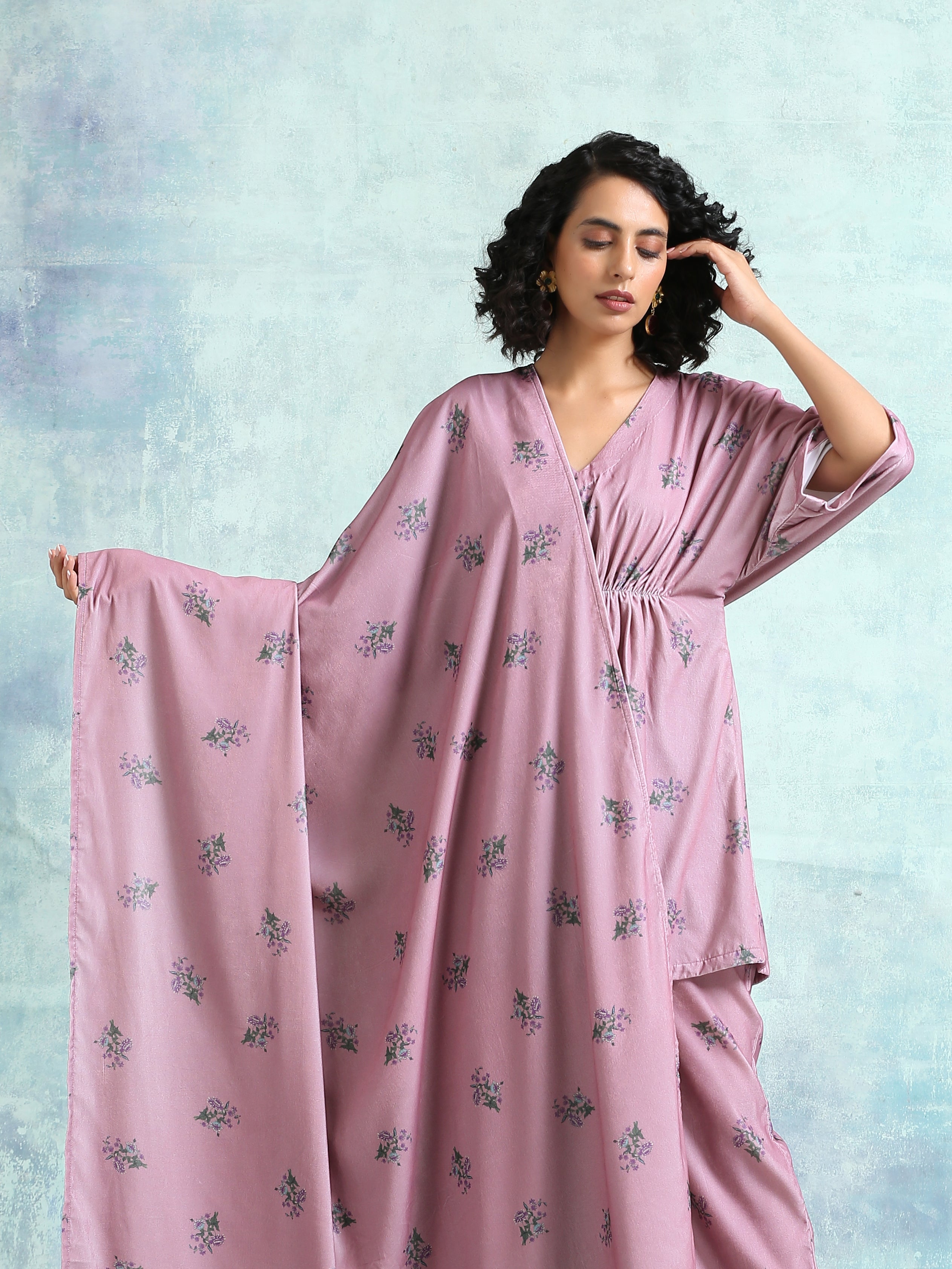 trueBrowns Light Mauve Printed Velvet Shawl - Distacart