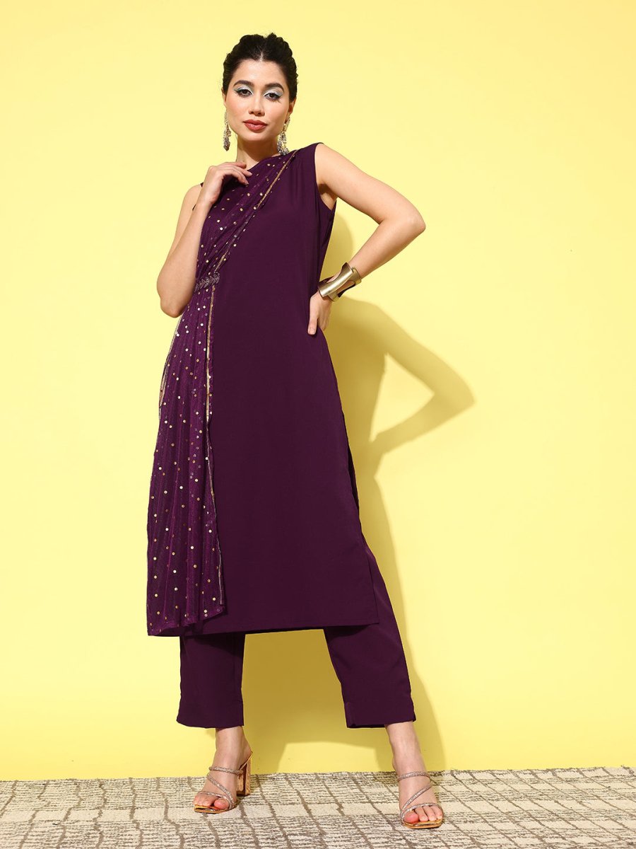 Ahalyaa Women Printed Regular Gotta Patti Kurta with Trousers - Distacart