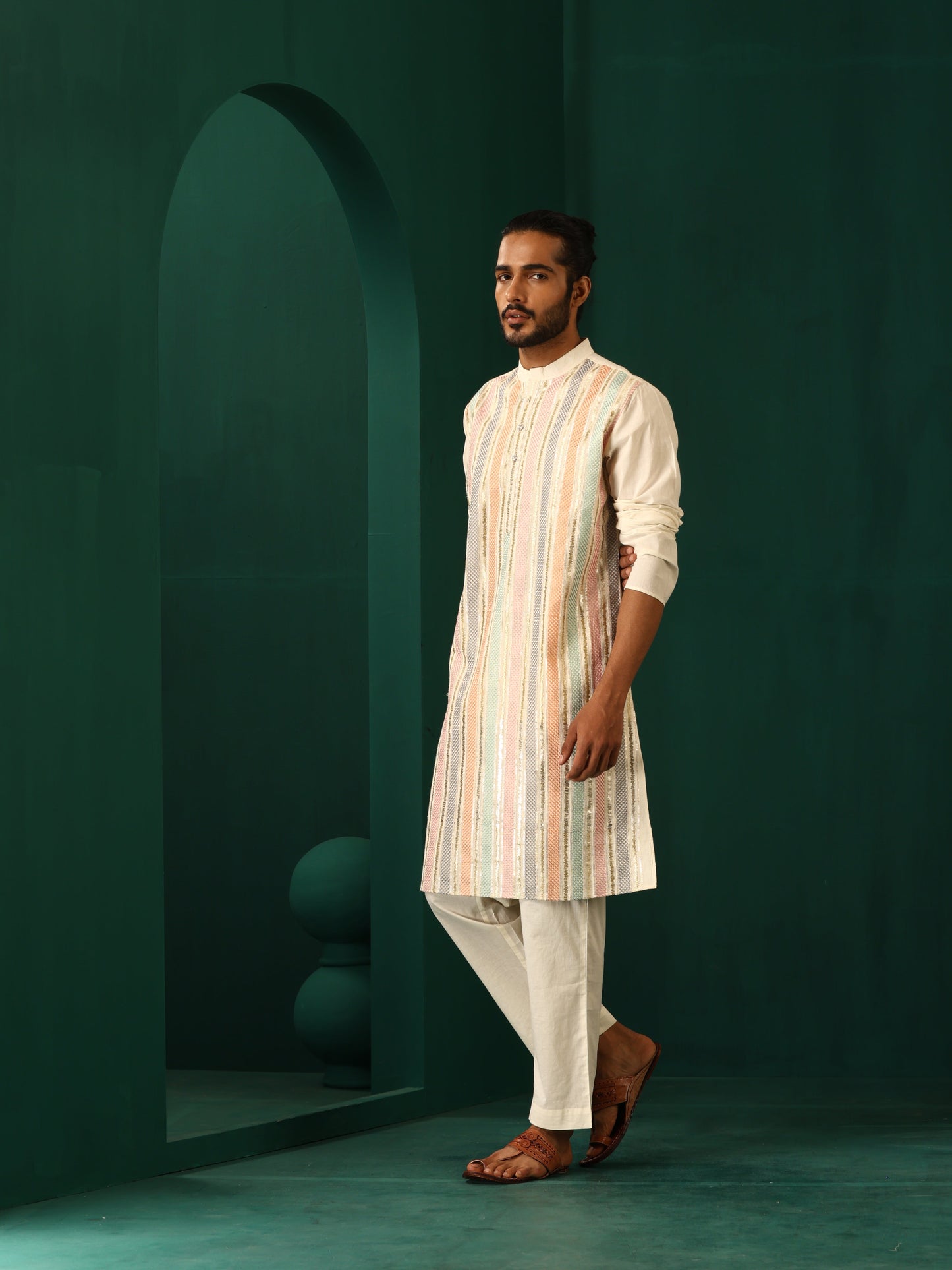 trueBrowns Men's Ivory Multi Colour Striped Cotton Kurta - Distacart