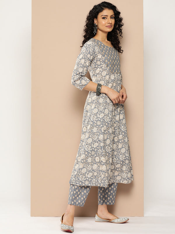 Varanga Women Grey Floral Printed Anarkali Kurta Paired With Printed Bottom And Solid Chiffon Dupatta - Distacart