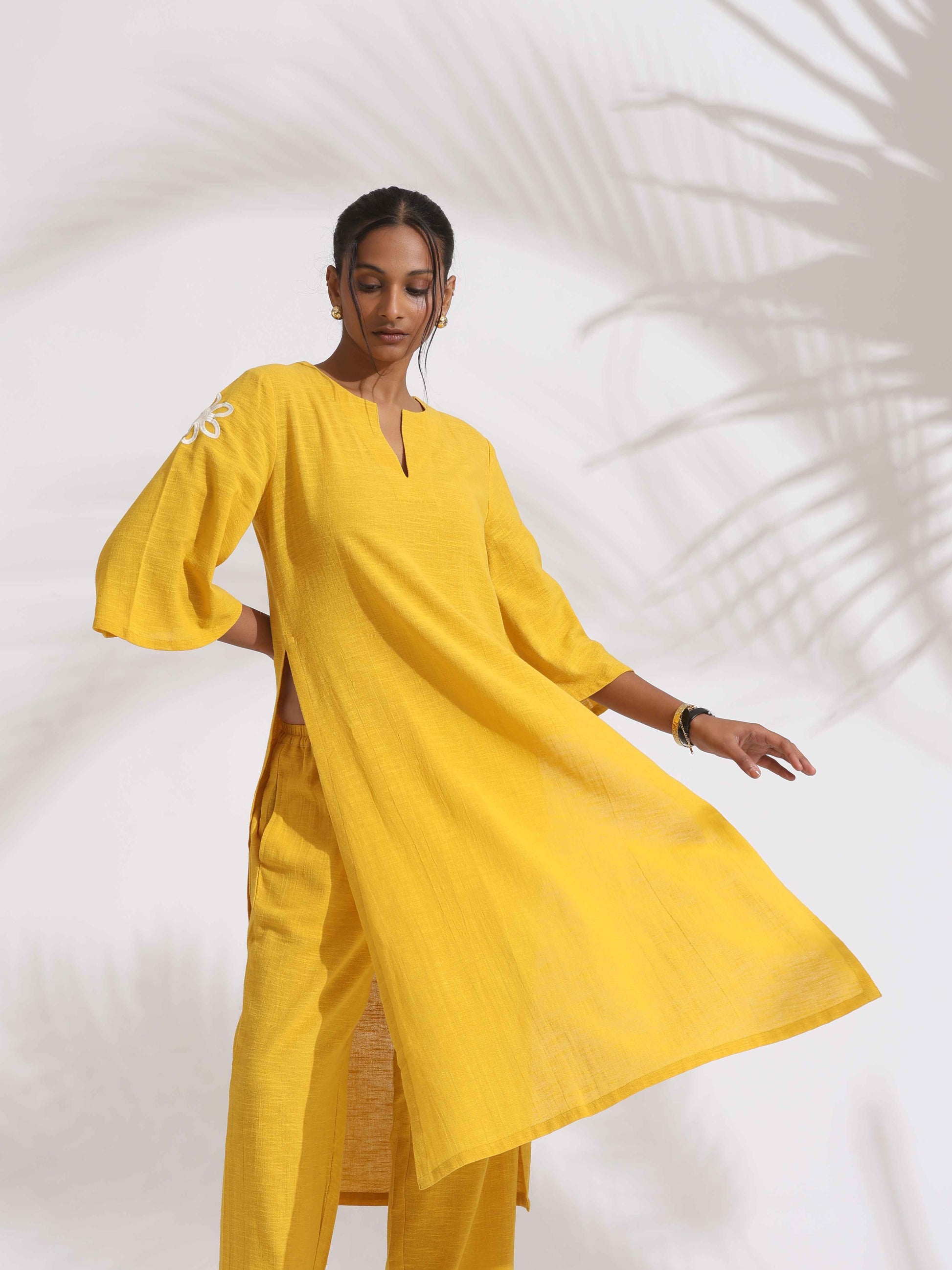 trueBrowns Yellow Cotton Slub Embroidered Straight Kurta Set - Distacart