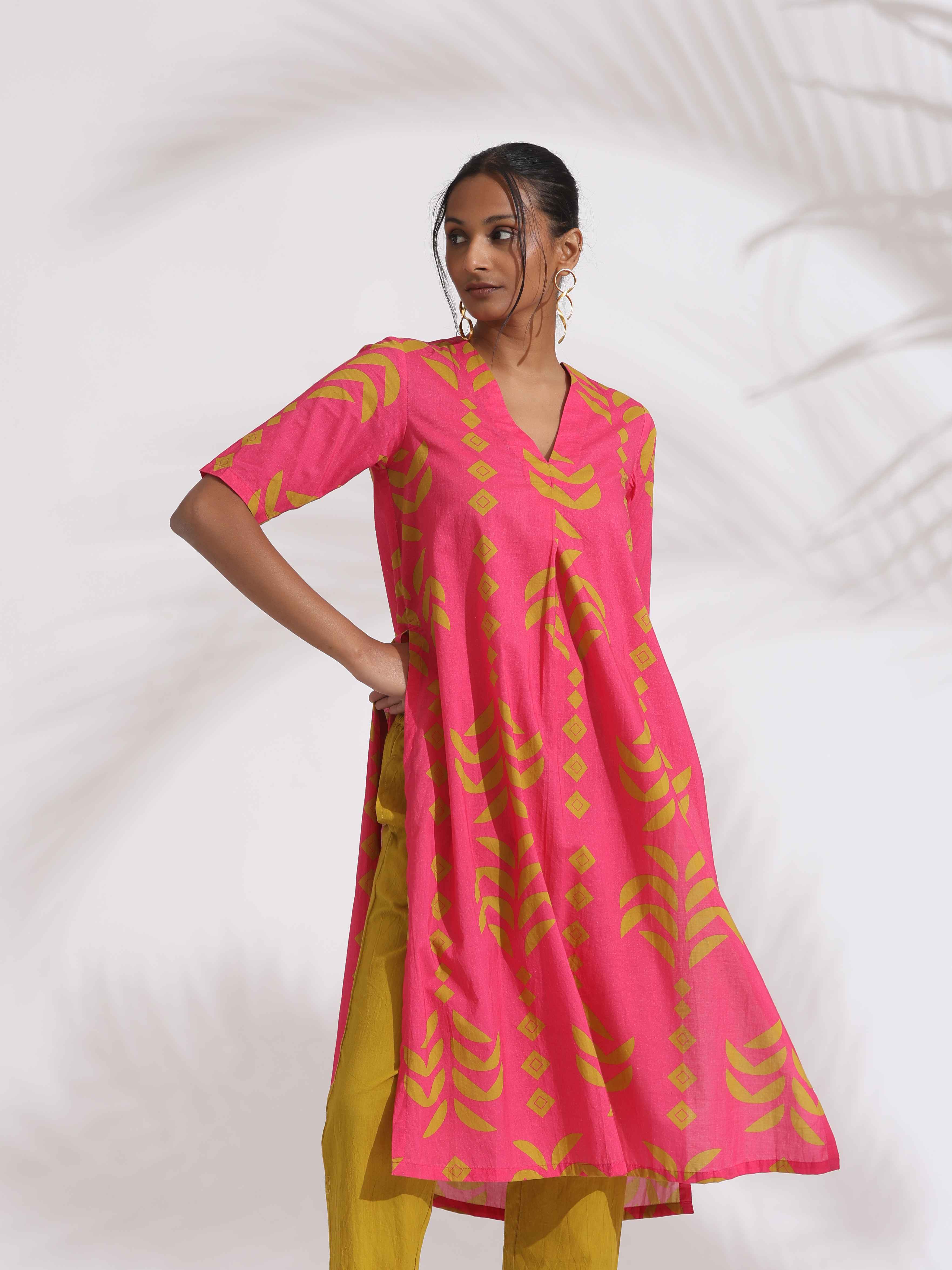 trueBrowns Pink Cotton Print A-line Kurta Set
