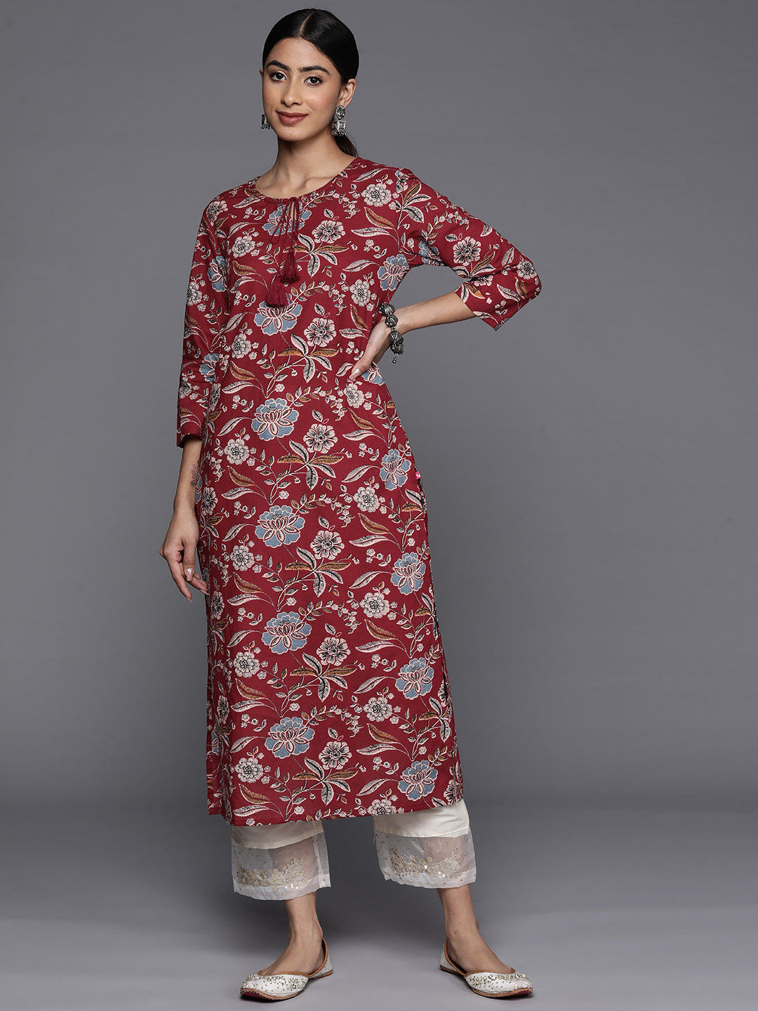 Varanga Women Maroon Floral Printed Straight Kurta With Side Slits - Distacart