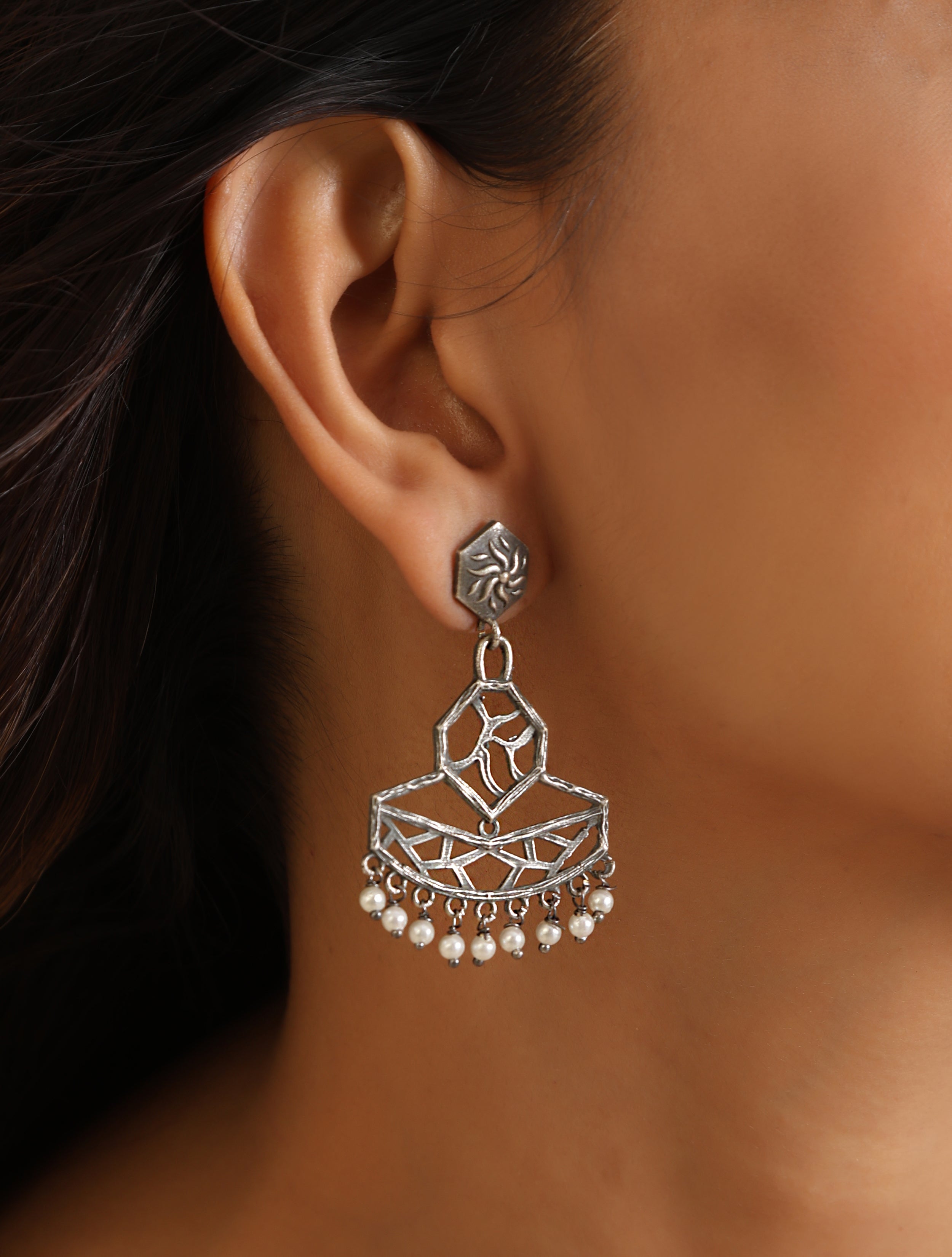 trueBrowns Silver Jaali Earrings - Distacart