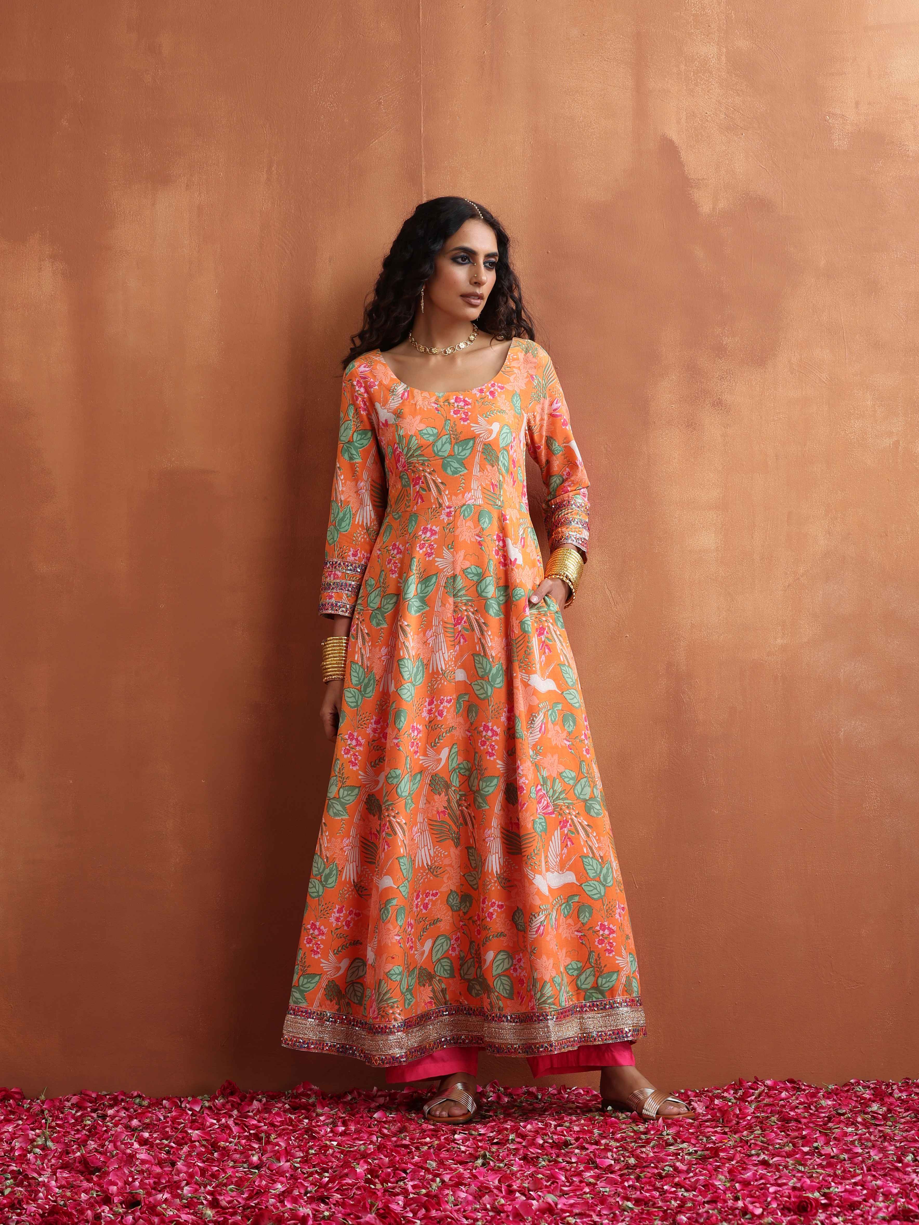 trueBrowns Orange Print Flared Anarkali Kurta Set - Distacart