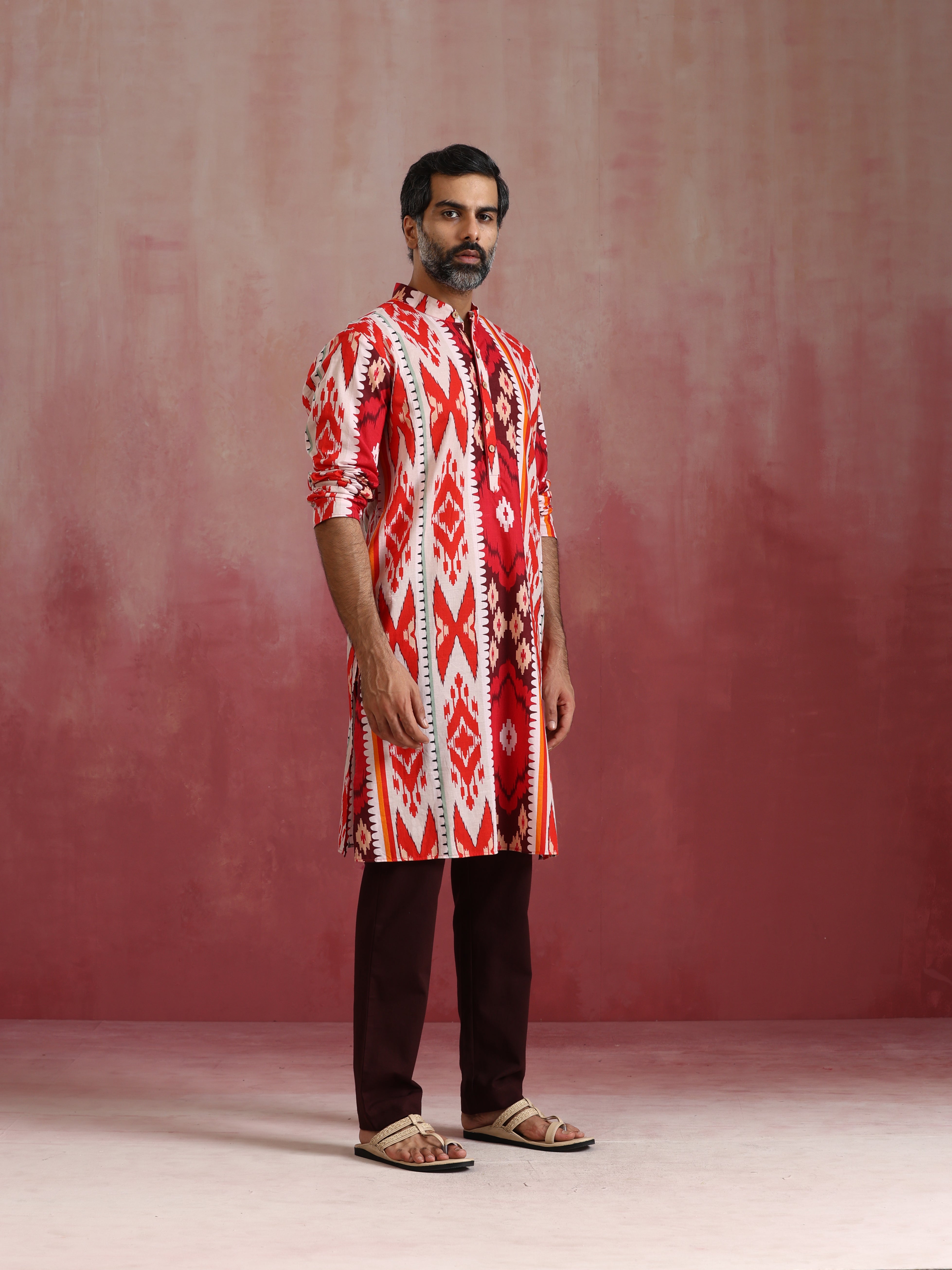 trueBrowns Men's Maroon Ikat Print Mandarin Collar Kurta - Distacart