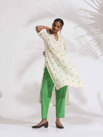 Thumbnail for trueBrowns Off-White Cotton Floral Embroidered Straight Kurta Set