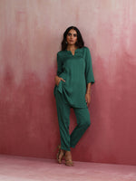 Thumbnail for trueBrowns Green Straight Kurta Co-ord Set