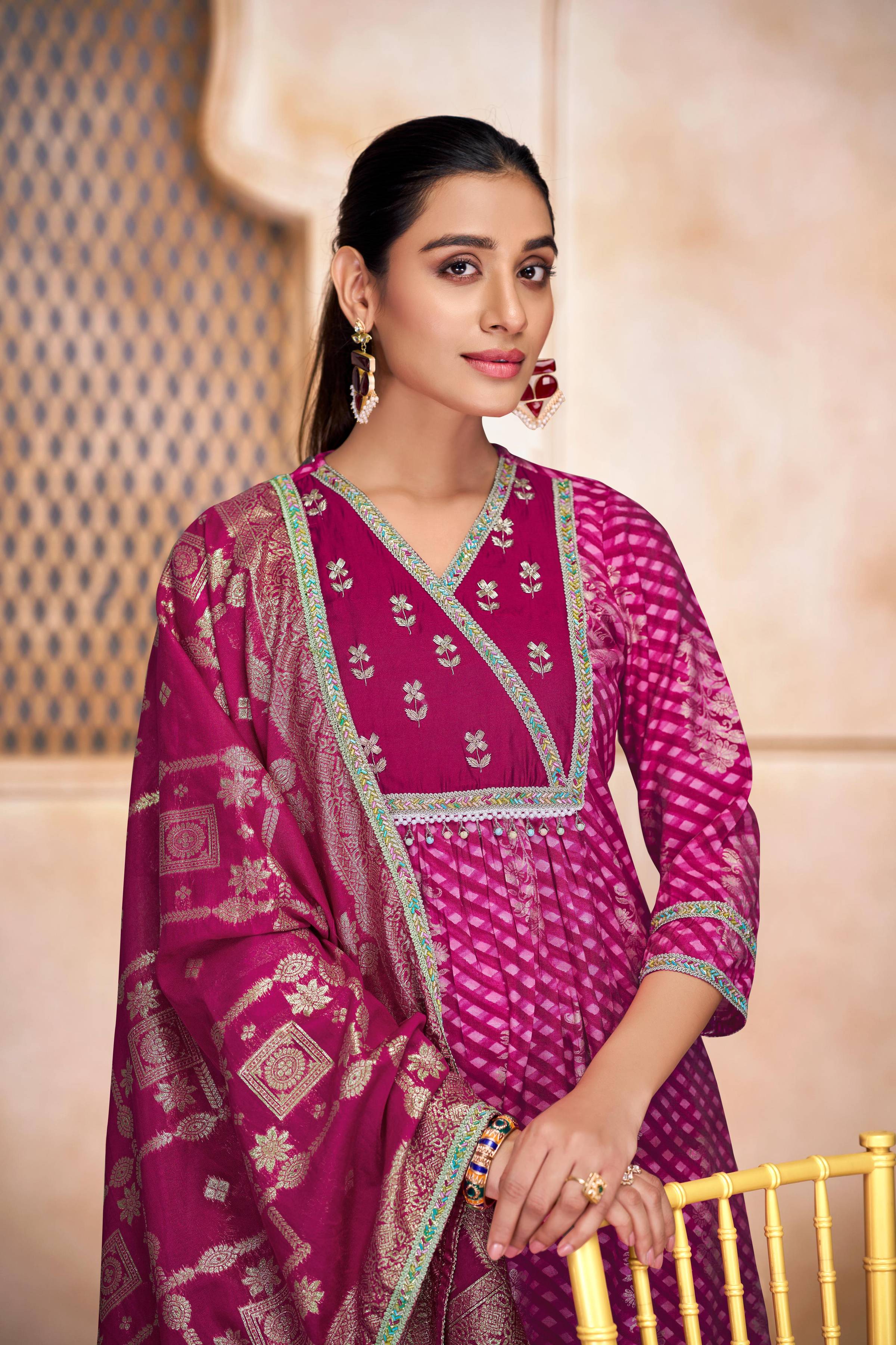 BulBul Rashmi Fuschia Kurta Set with Dupatta