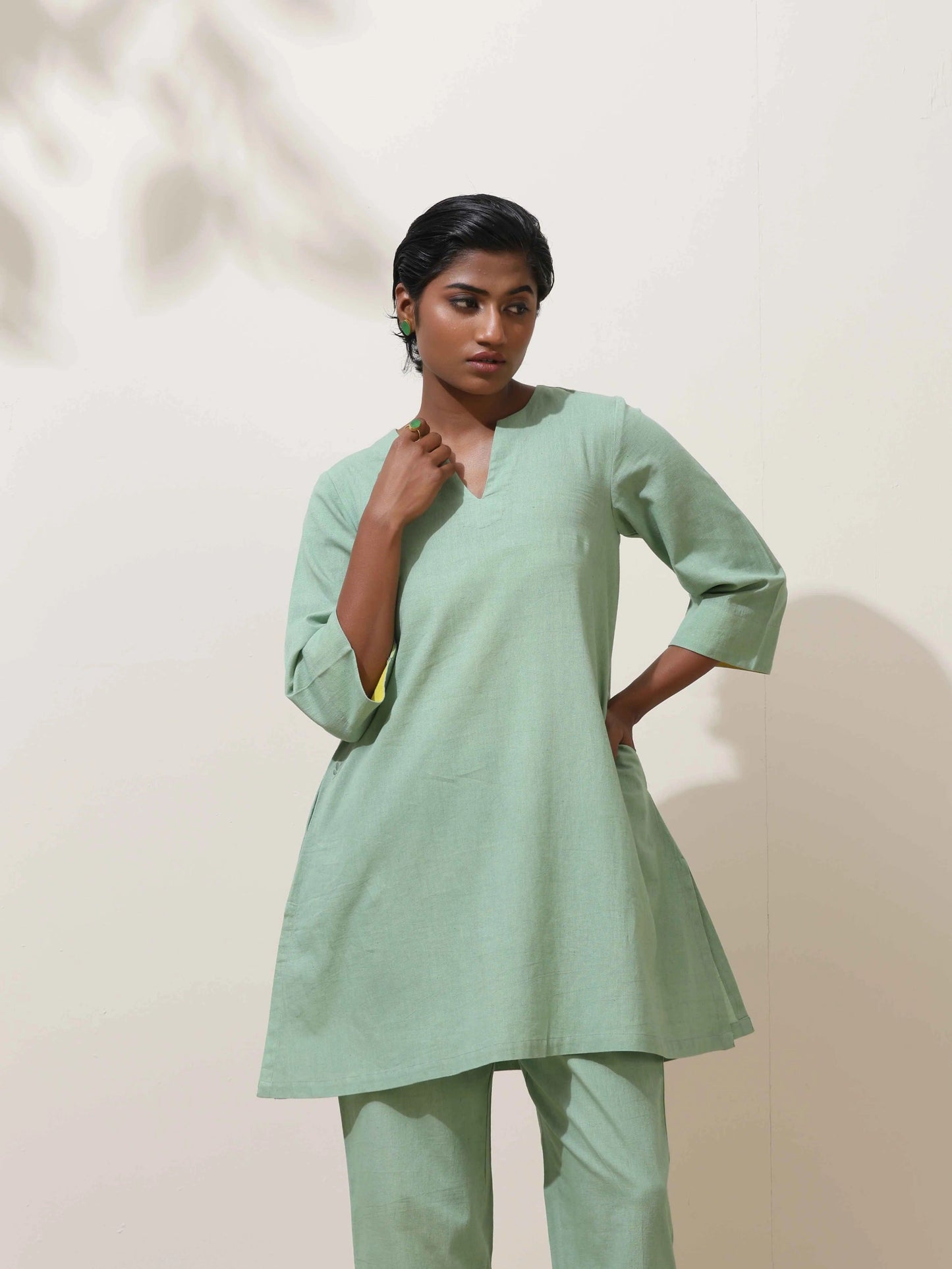 trueBrowns Mint Green Cotton Linen Kurta Co-Ord Set - Distacart