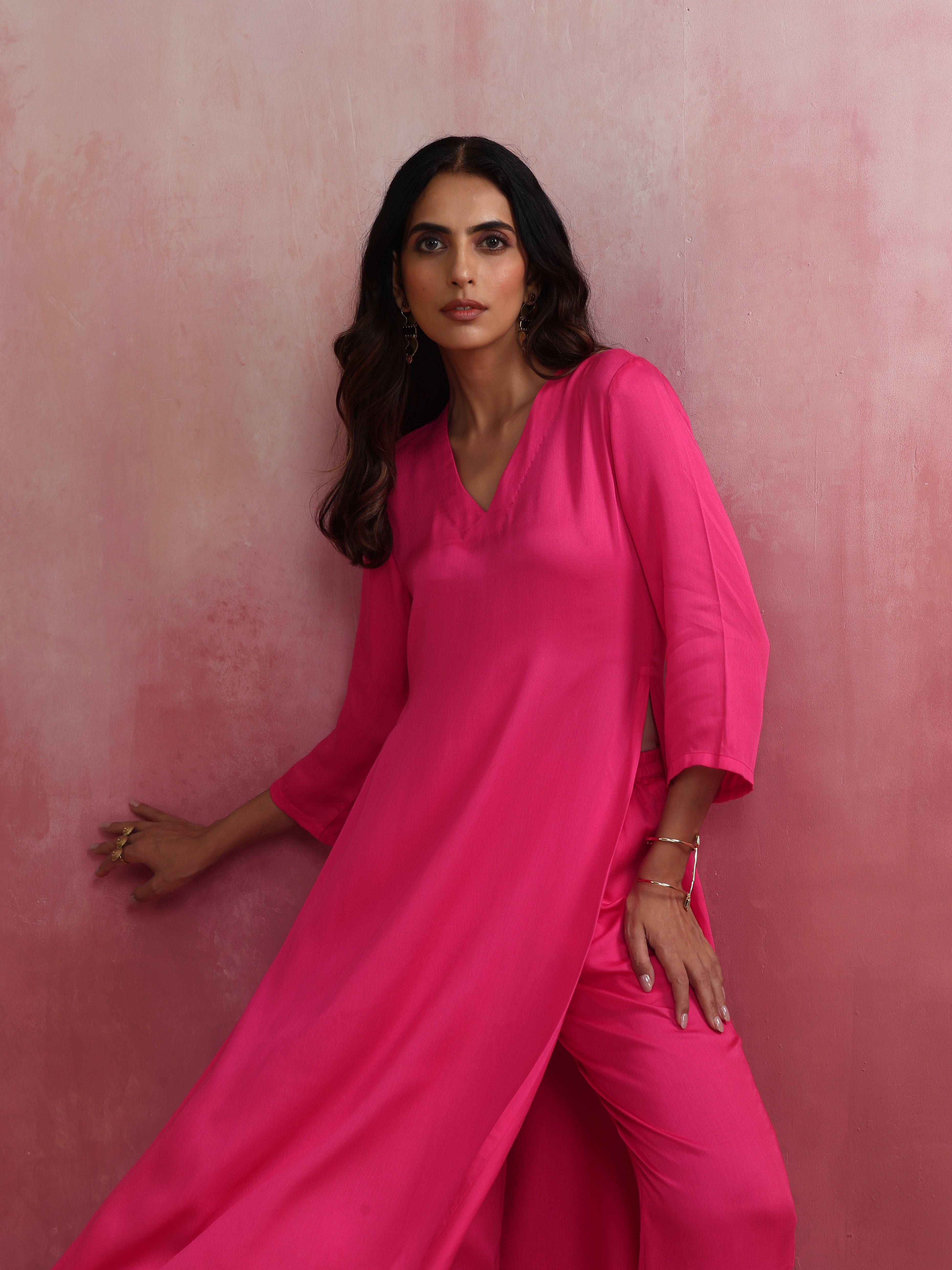 trueBrowns Pink Modal High Slit Kurta Set - Distacart