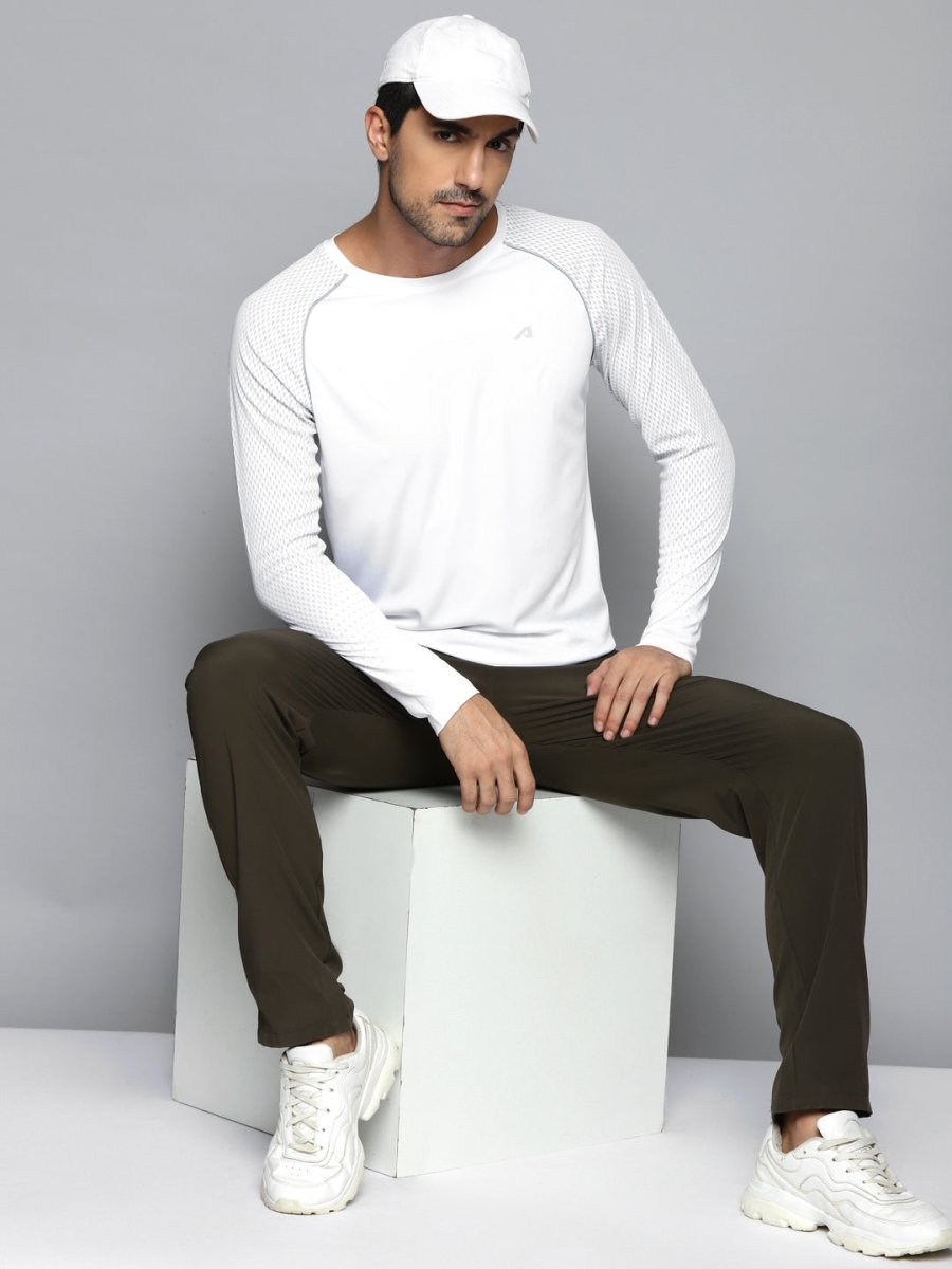 Alcis Men White Slim Fit Running T-shirt - Distacart