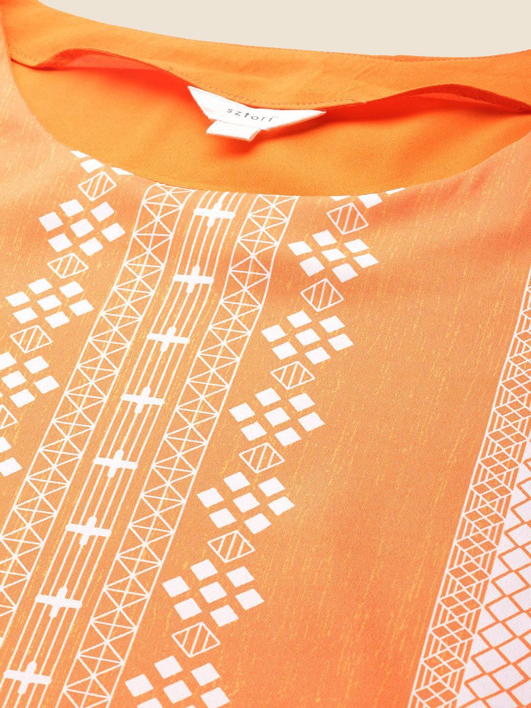 Sztori Plus Size Geometric Printed Round Neck Straight Kurta