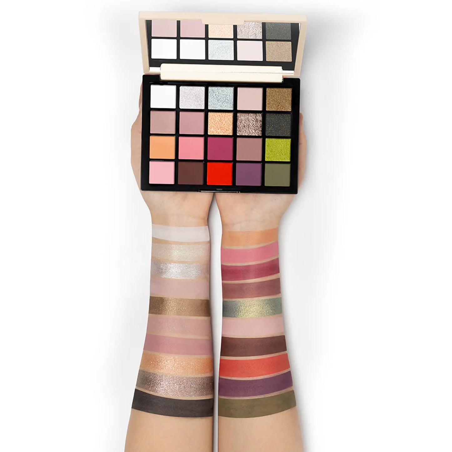 Character Shadow Gallery 20 Color Eyeshadow Palette - Sge002 - Distacart