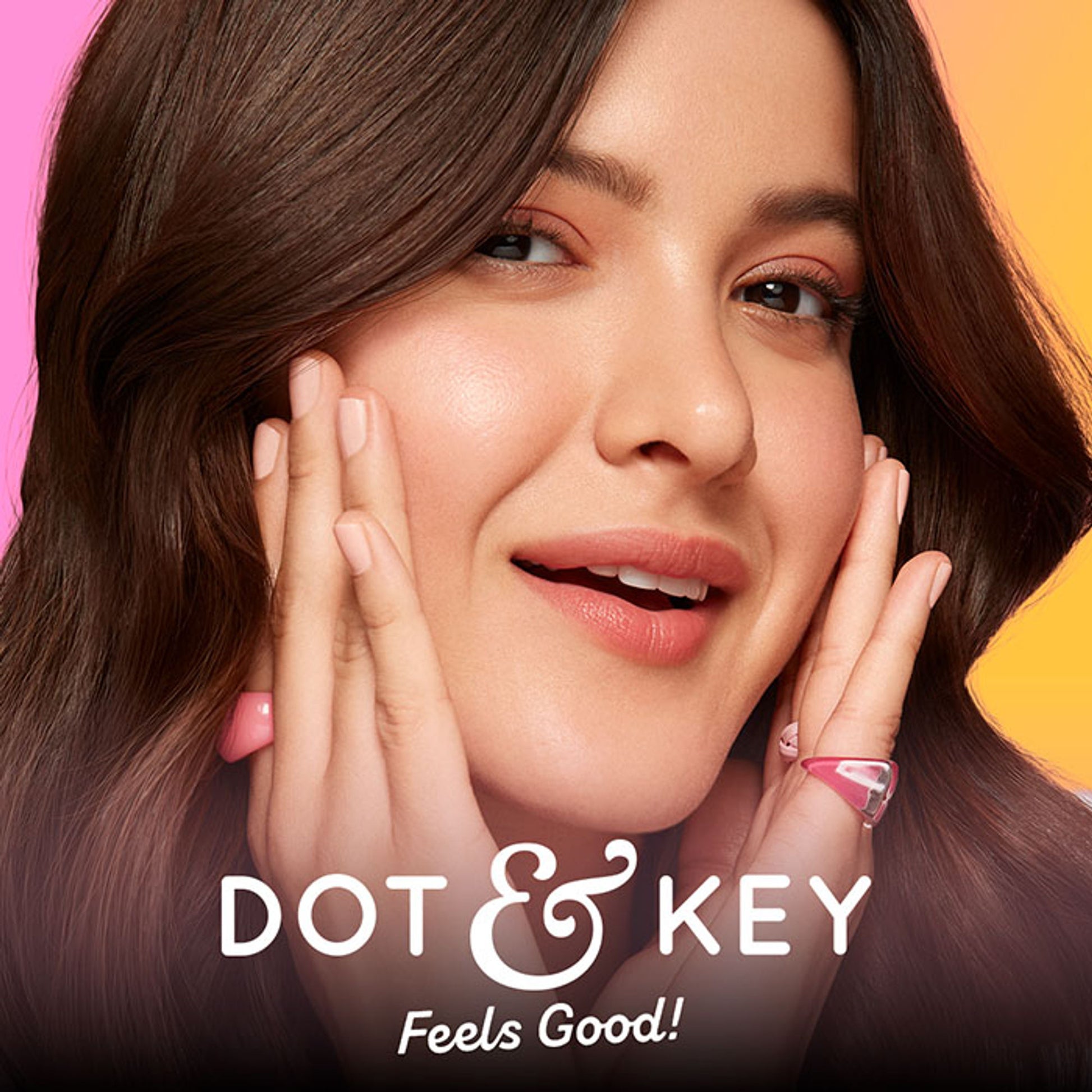 Dot & Key Strawberry Bright Niacinamide Gel Face Wash - Dista