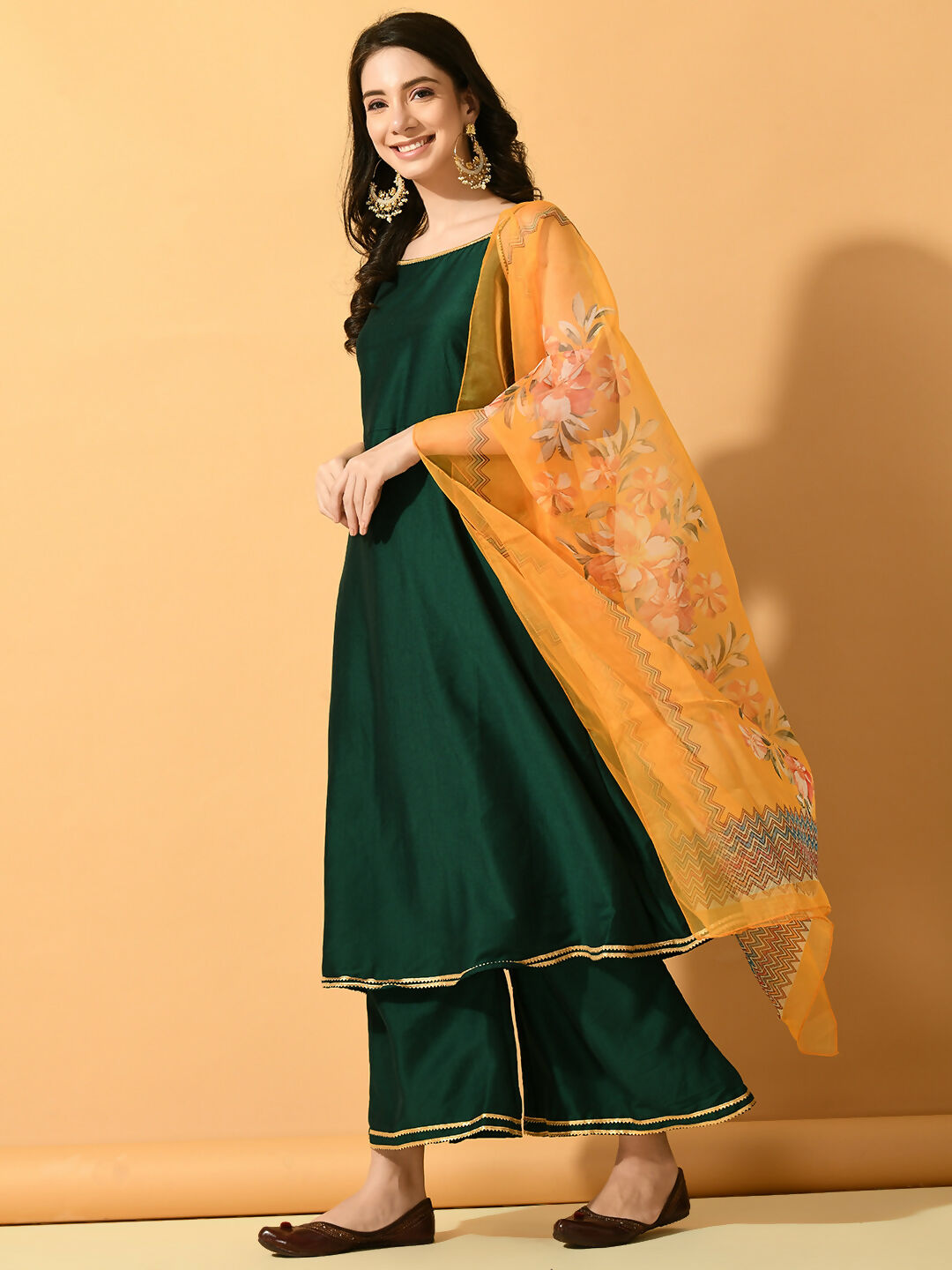 Myshka Women's Green Solid Party Kurta Sets - Distacart