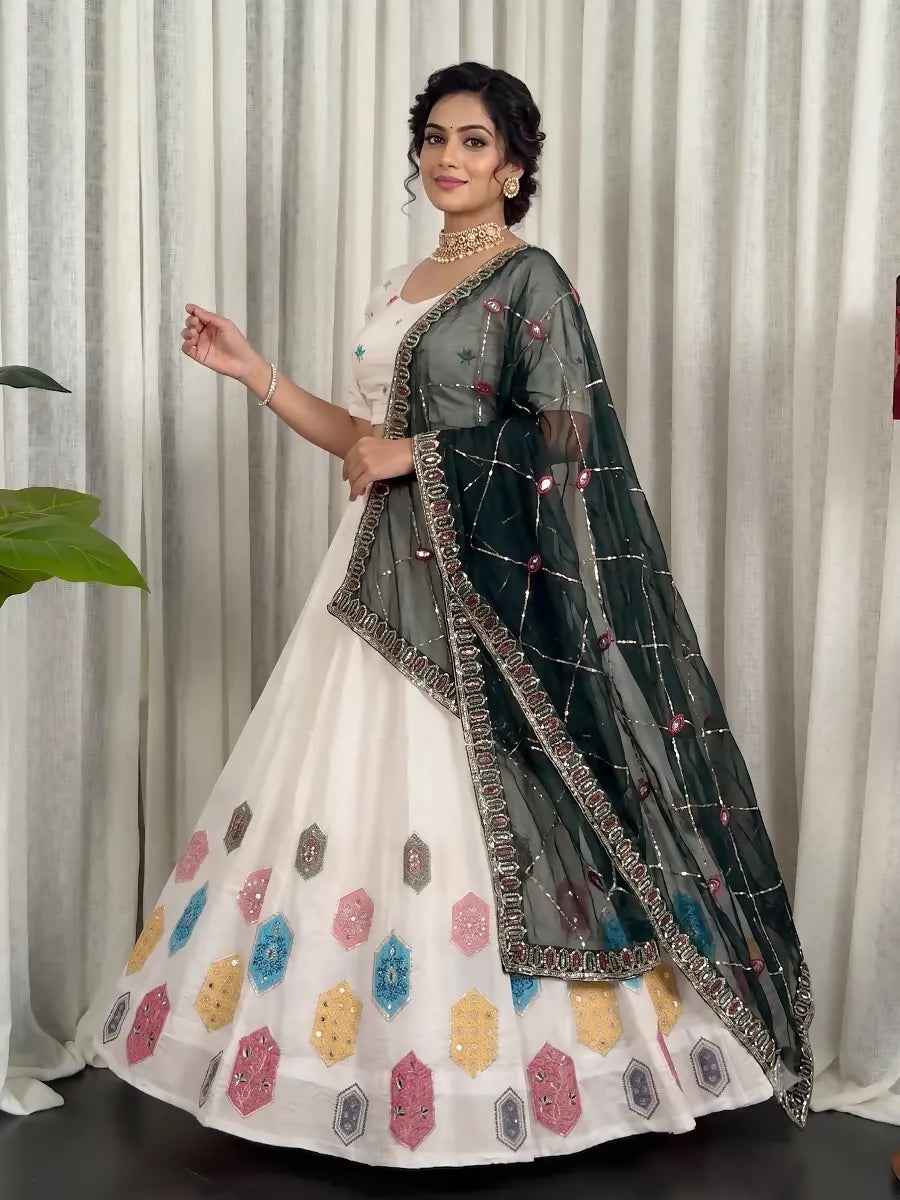 Teeya Creation Women's Off-White Printed & Embroidered Chaniya Choli Set for Navratri