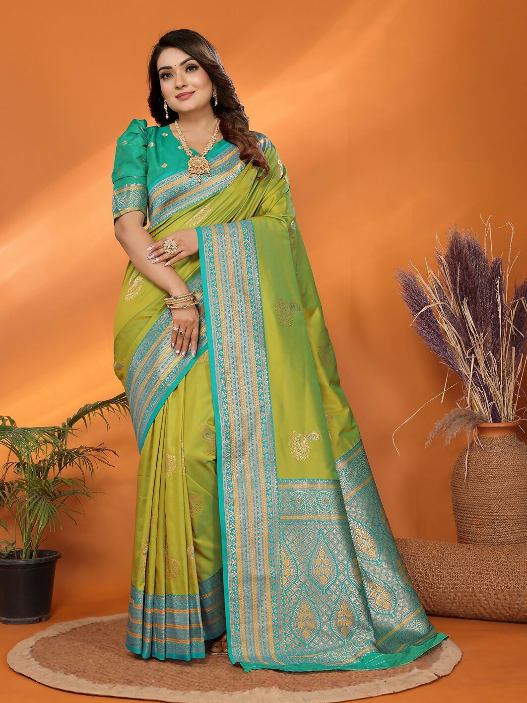Joban Fashion Banarasi Light Green Small Butti Soft Silk Saree
