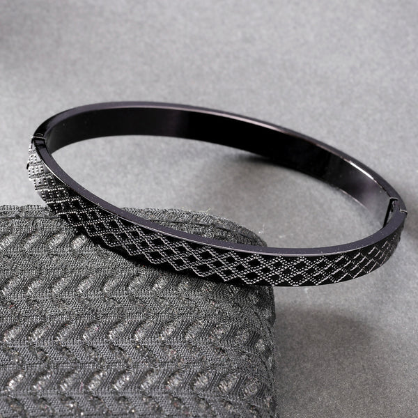 NVR Men's Black Rhodium-Plated Stainless Steel Kada Bracelet - Distacart