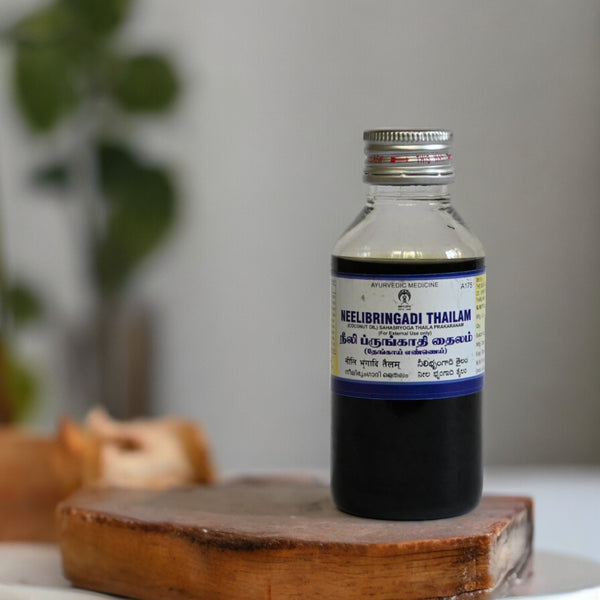 Impcops Neelibringadi (Coco.Oil) Thailam